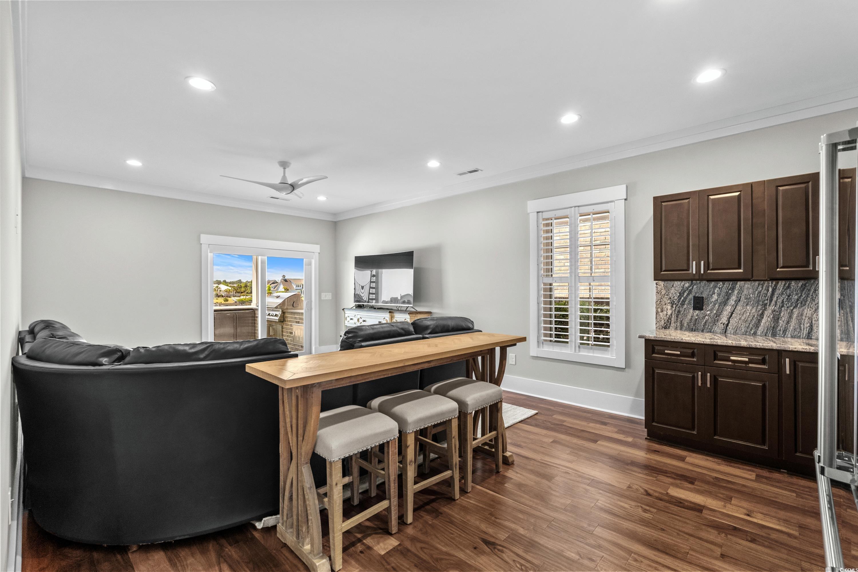 433 Saint Julian Ln. Property Photo 34