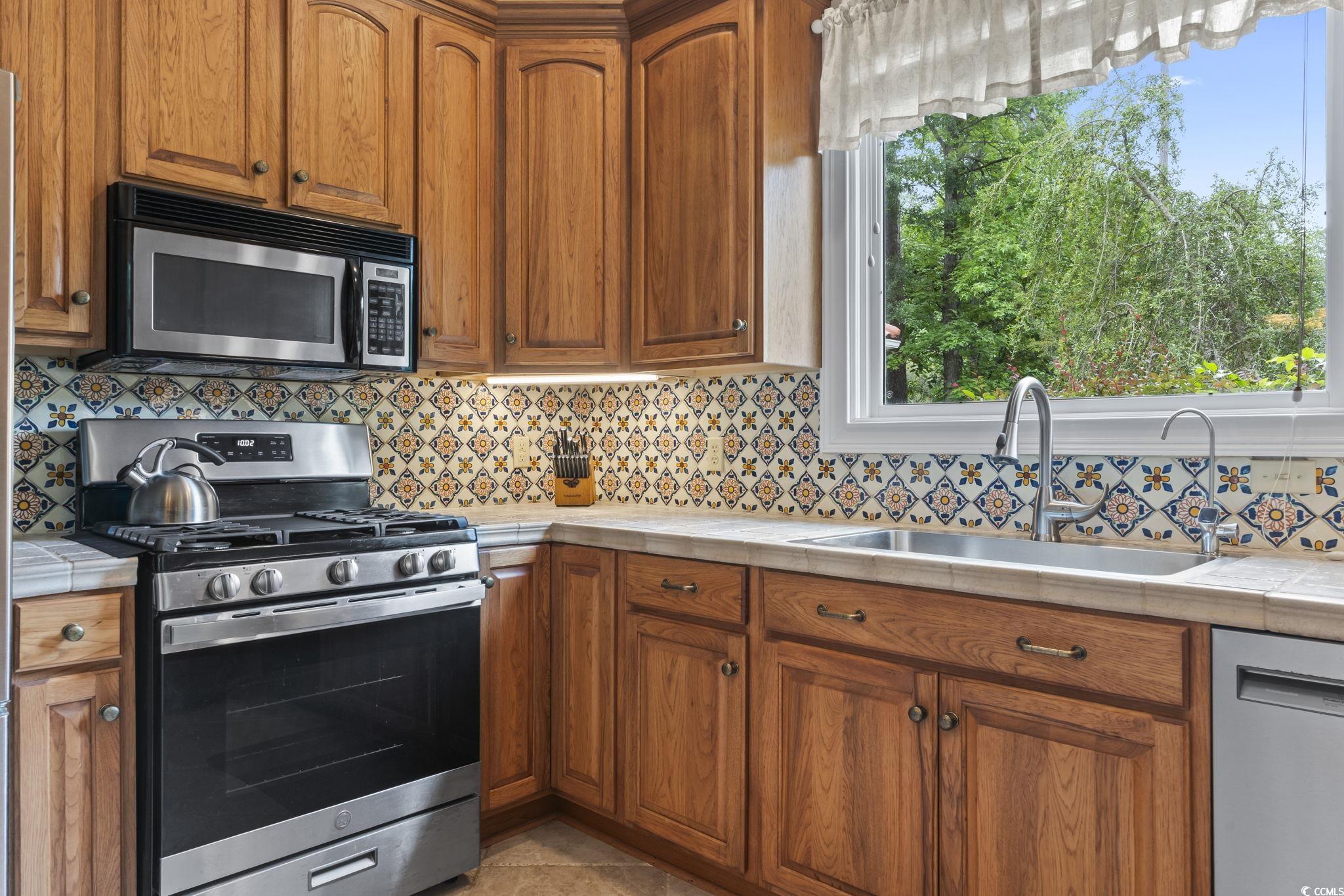 1501 Harbor Dr. Property Photo 14