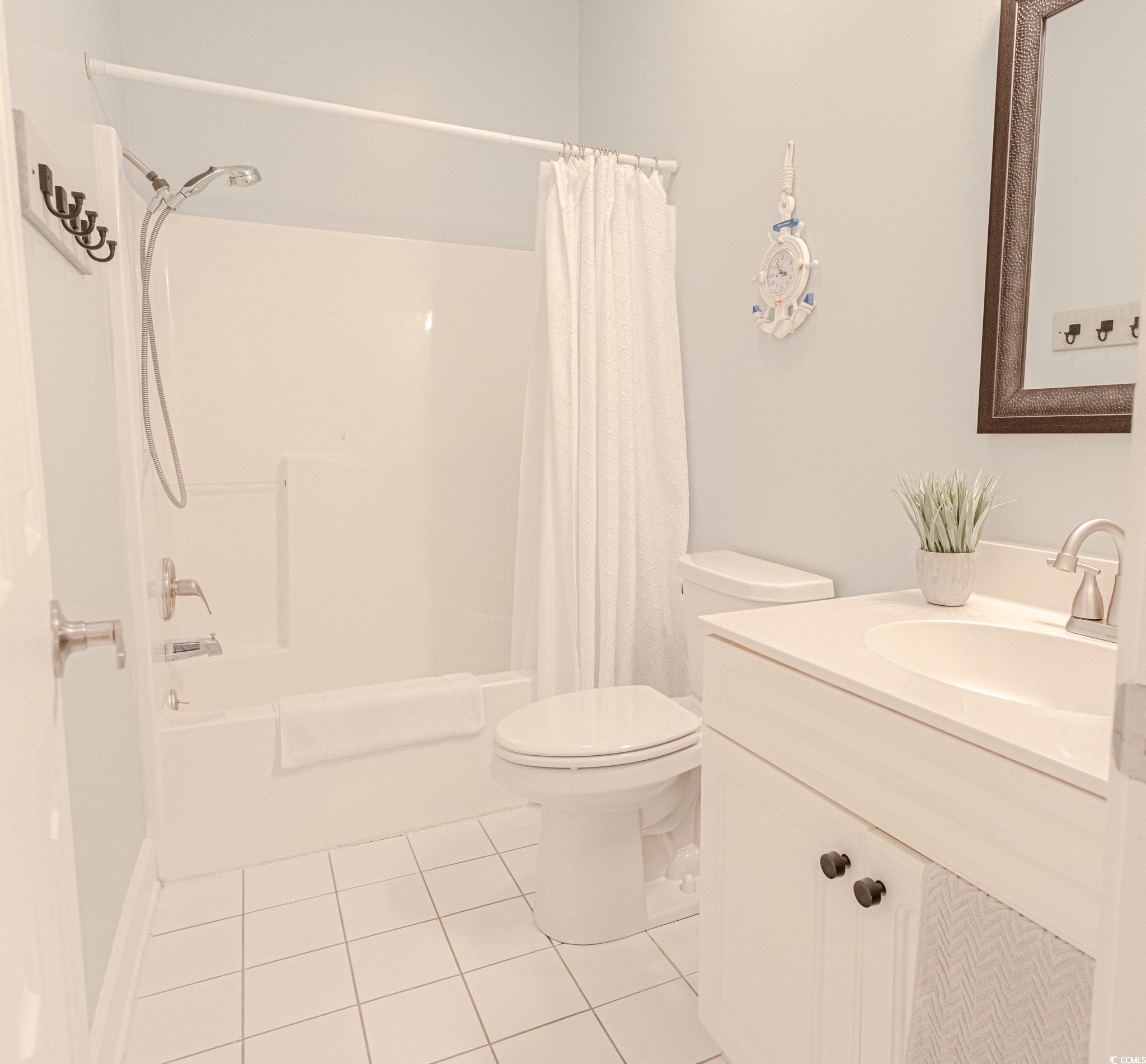 698 Riverwalk Dr. Property Photo 21