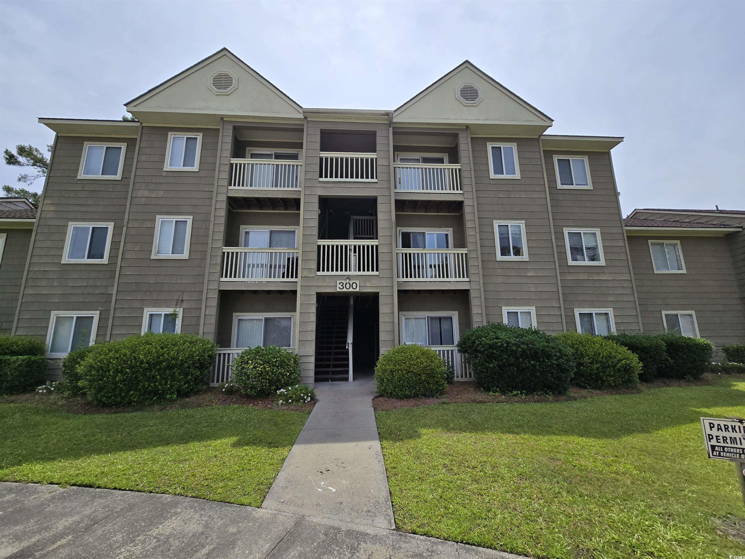 300-j Myrtle Greens Dr. Property Photo 1