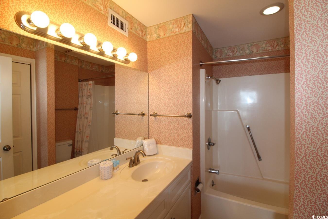 1690 N Waccamaw Dr. Property Photo 19