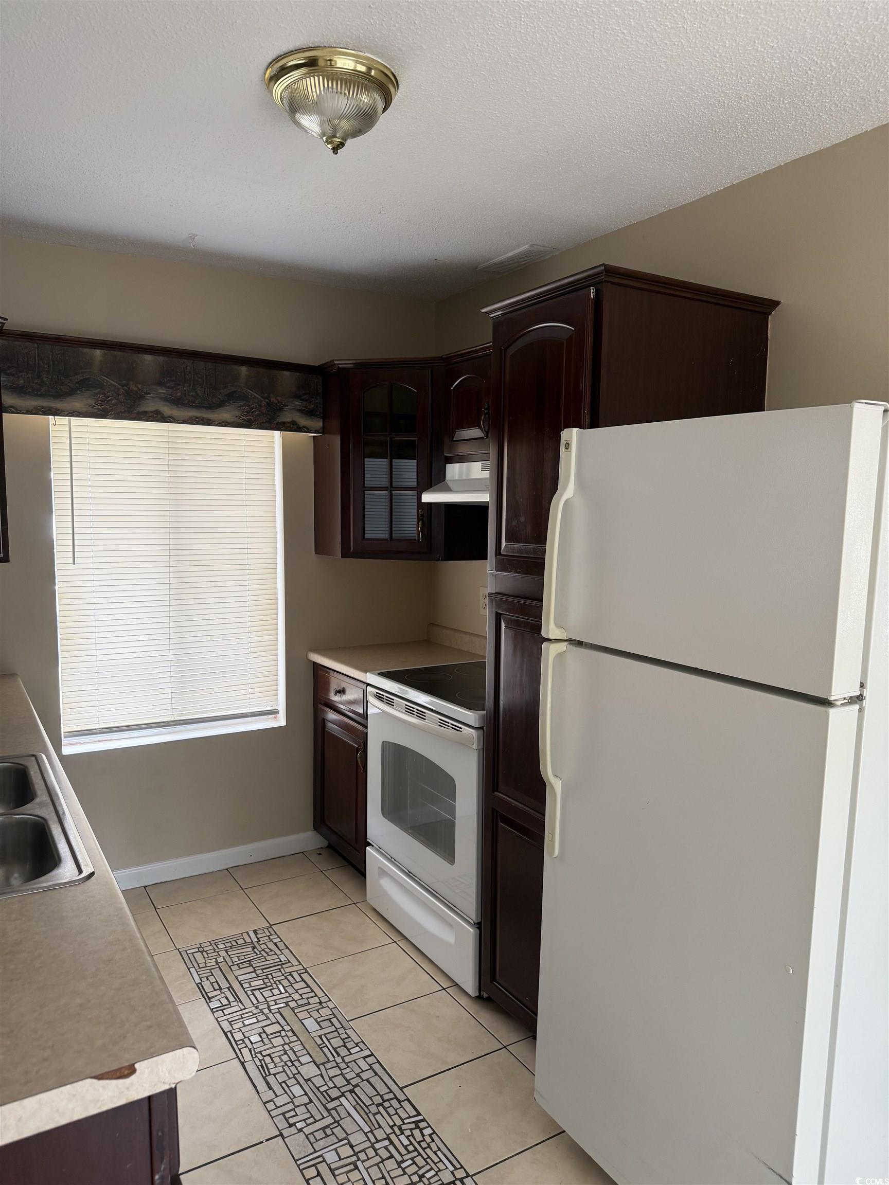 615 Todd Blvd. Property Photo 5