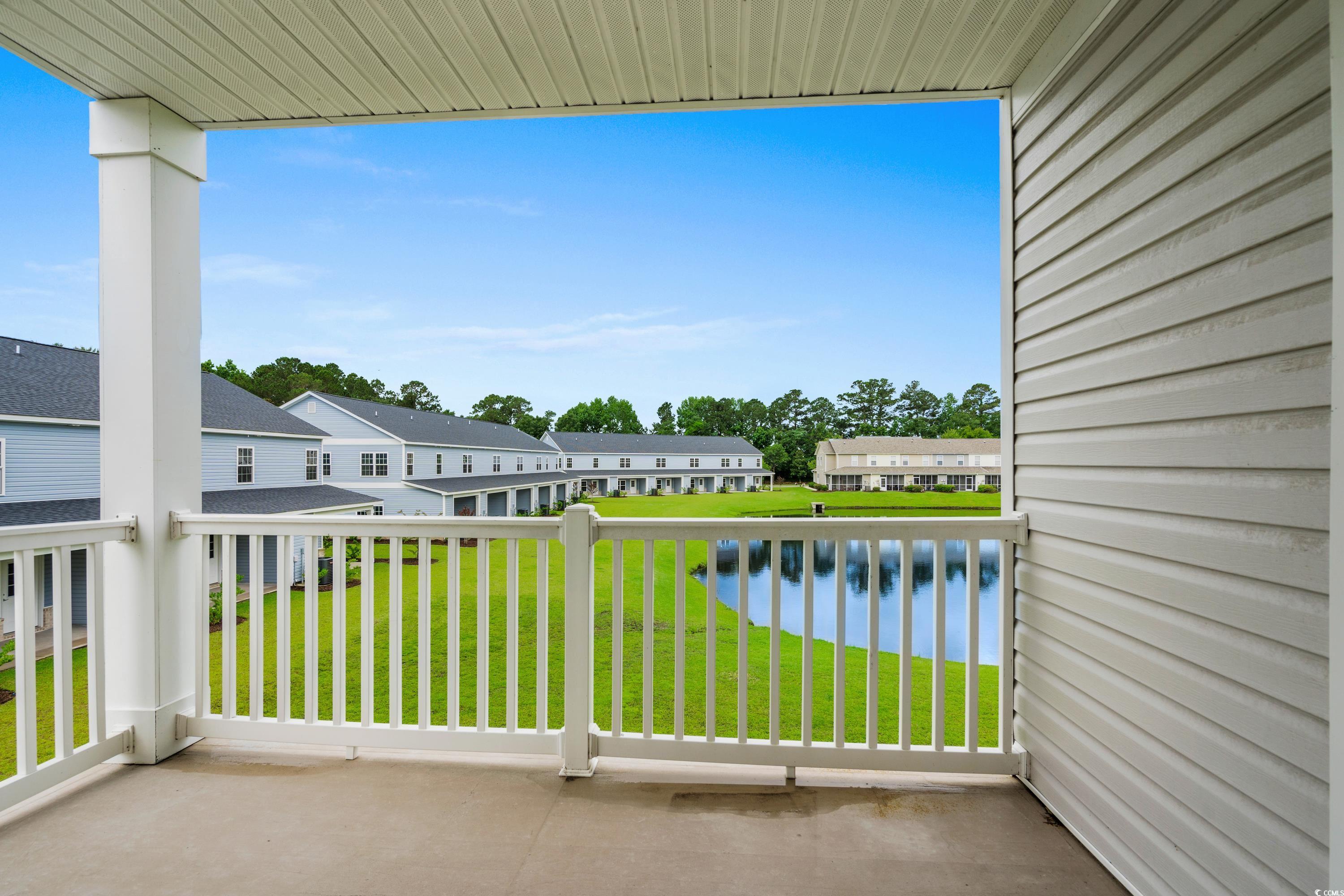 340 Kiskadee Loop Property Photo 4