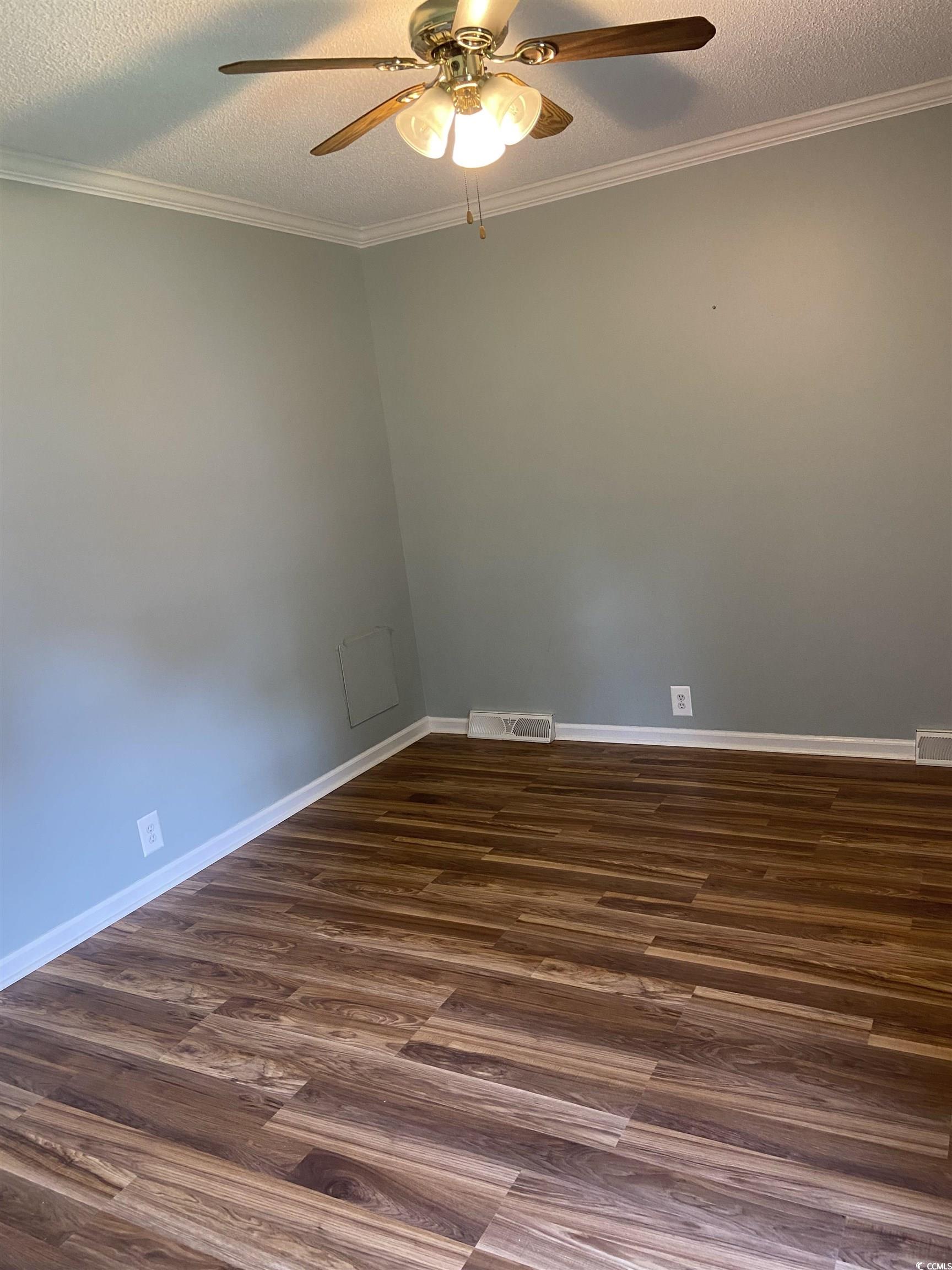 1679 Perry Circle Property Photo 27