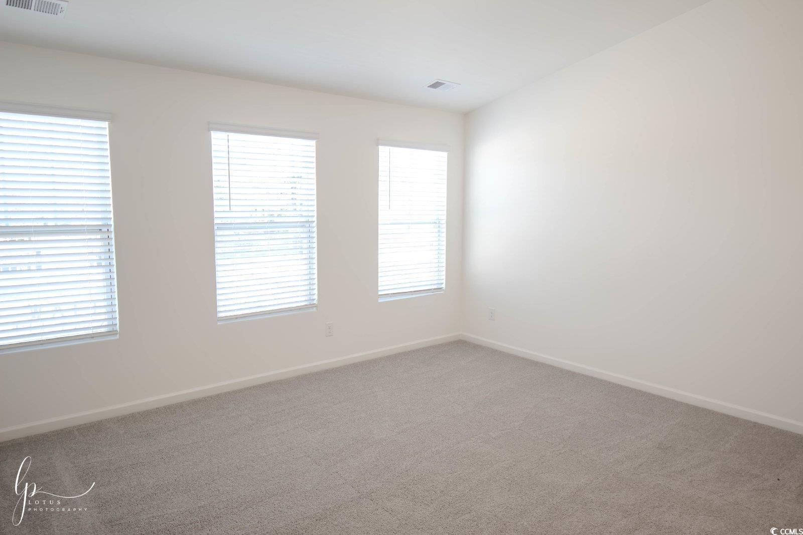 172 Crescent Way Property Photo 9