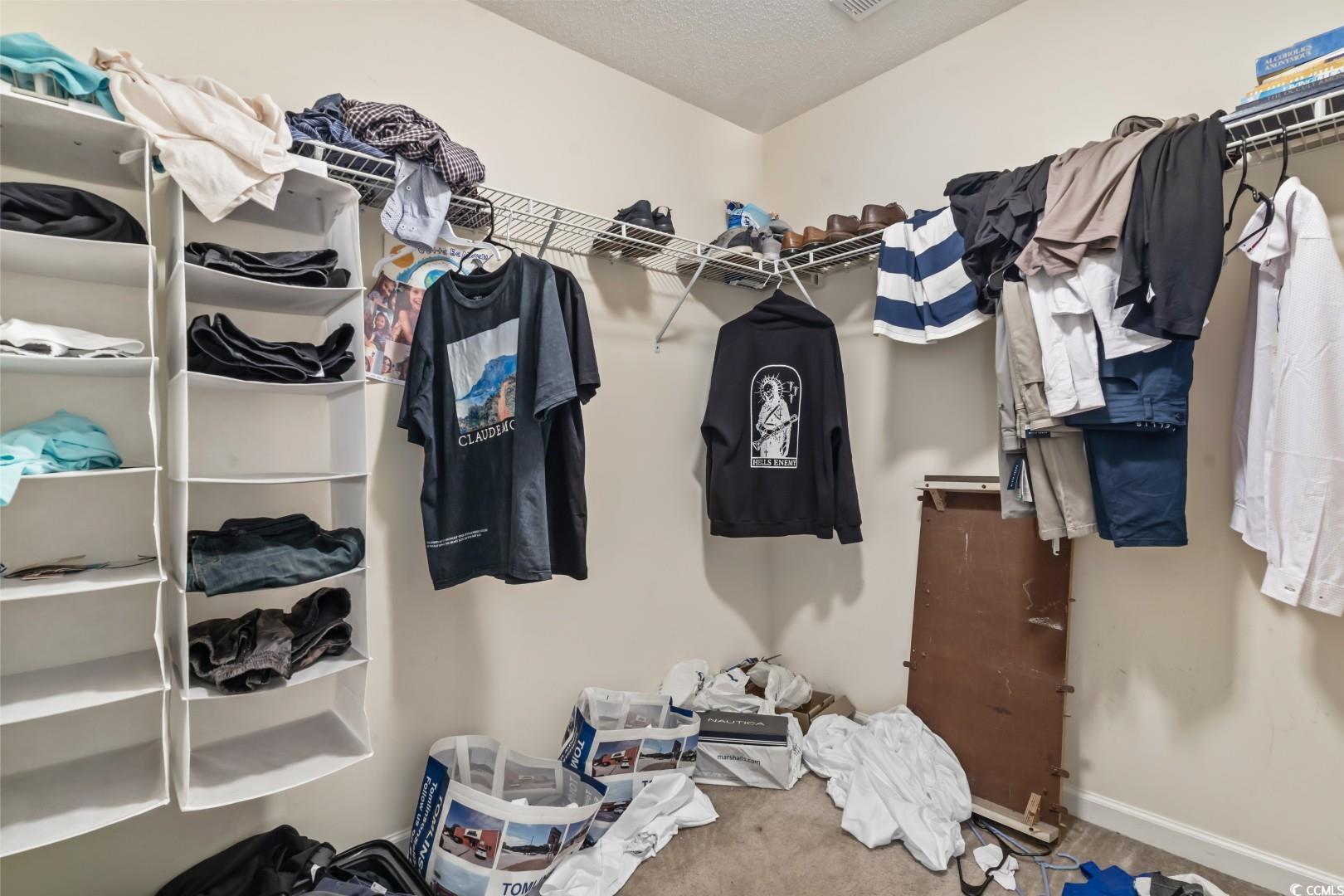 2280 Andover Dr. Property Photo 15