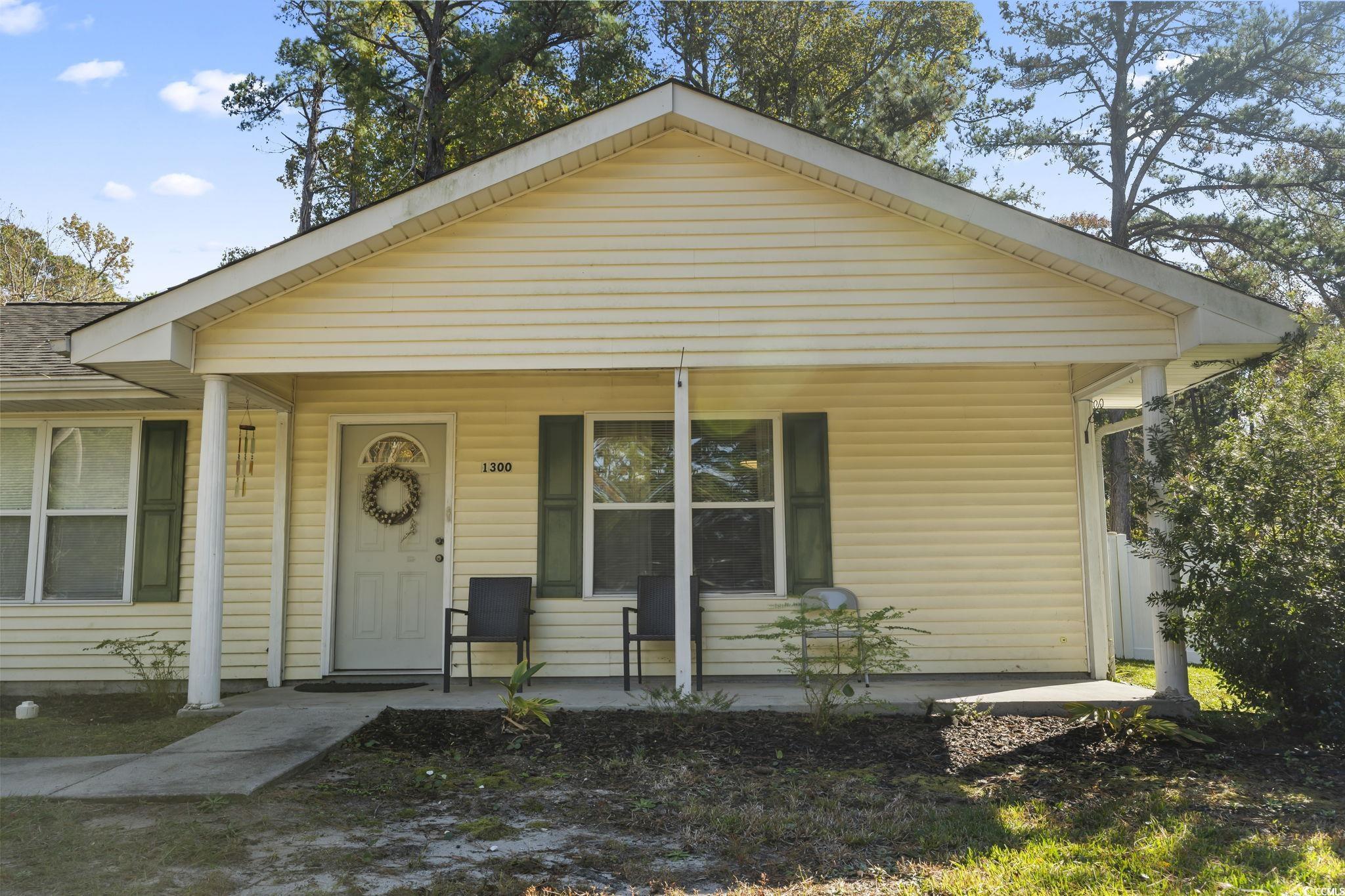 1300 Ragin St. Property Photo 2