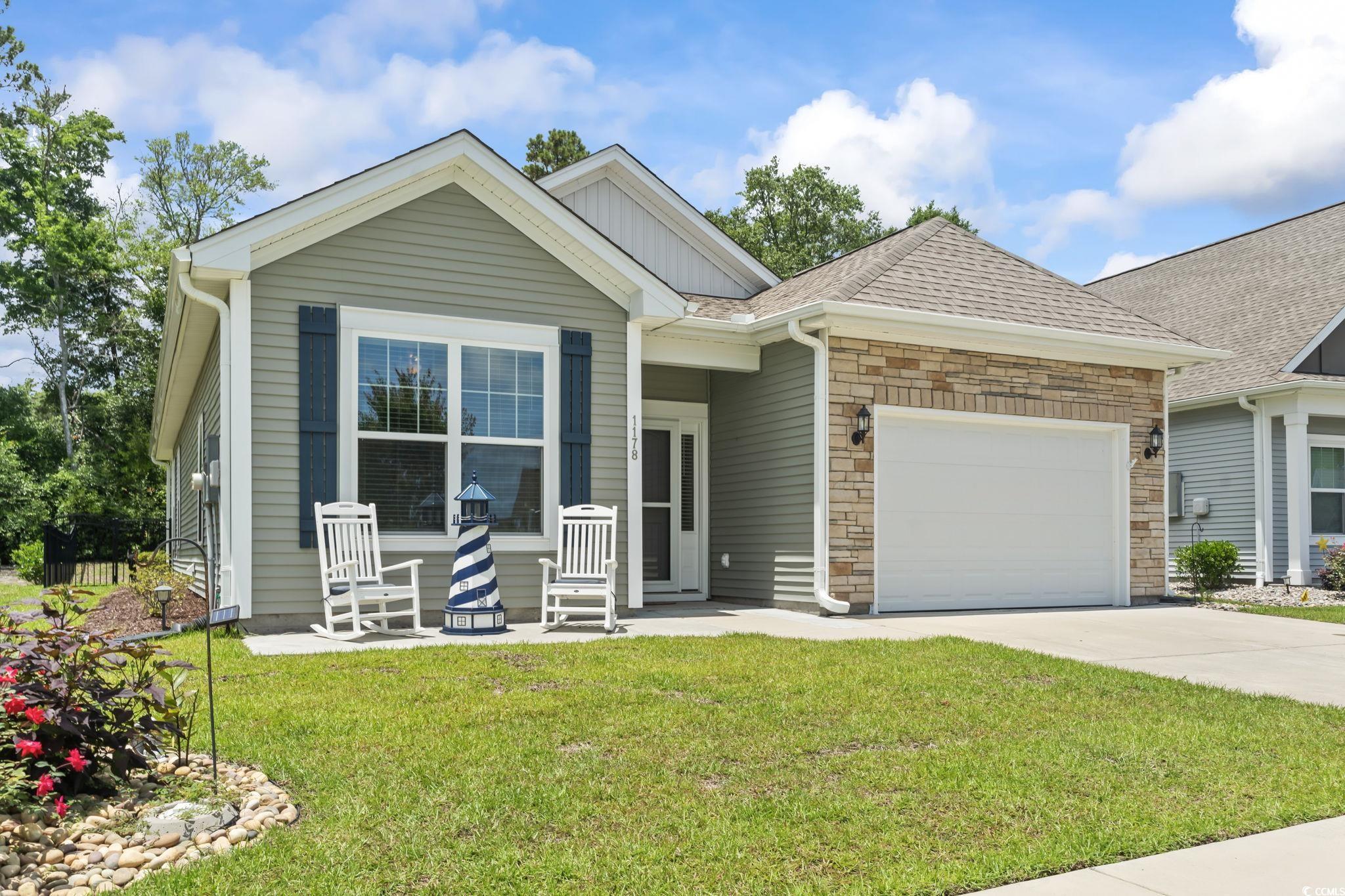 1178 Pyxie Moss Dr. Property Photo 3