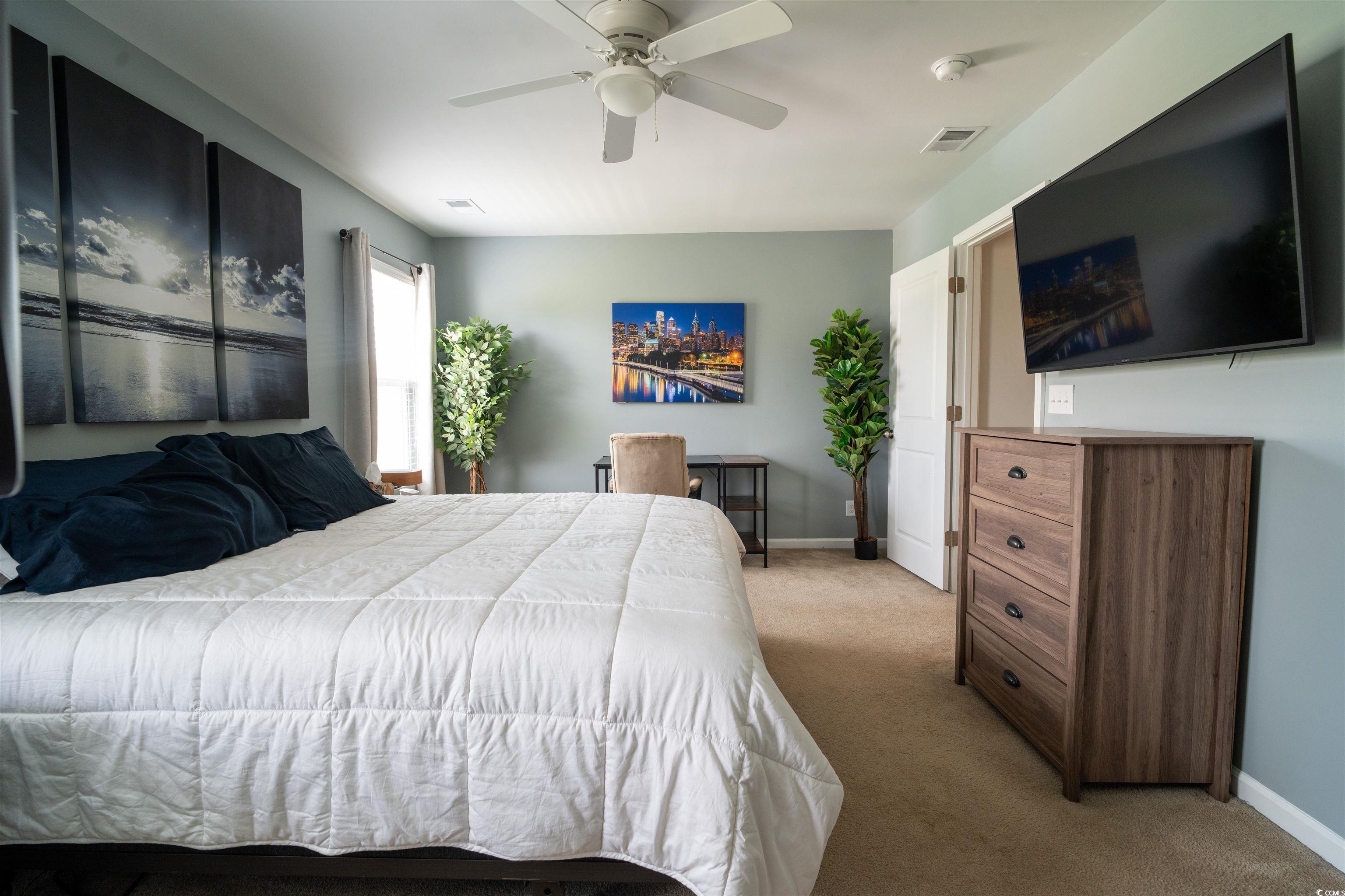 318 Castle Dr. Property Photo 10