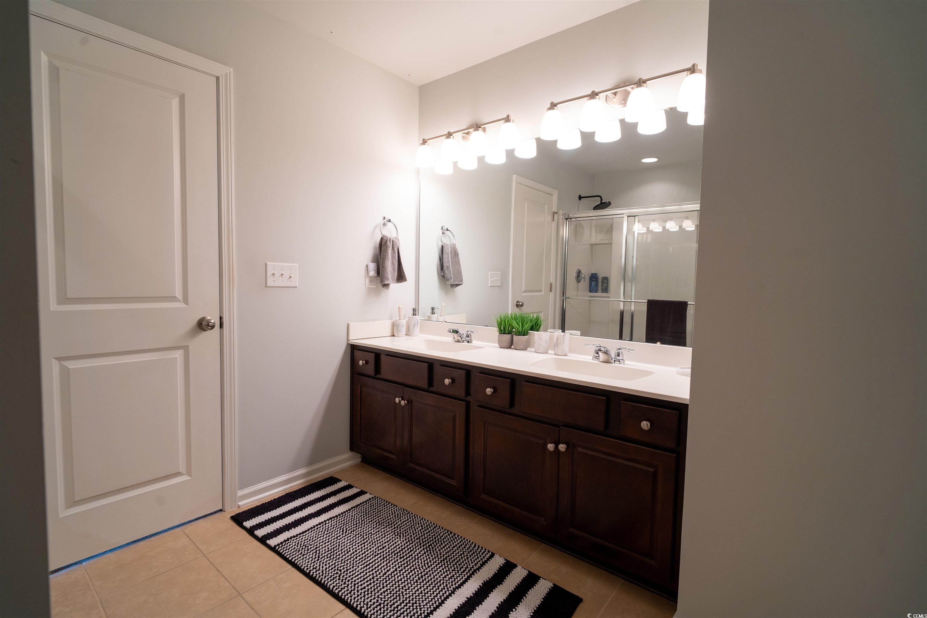 318 Castle Dr. Property Photo 14