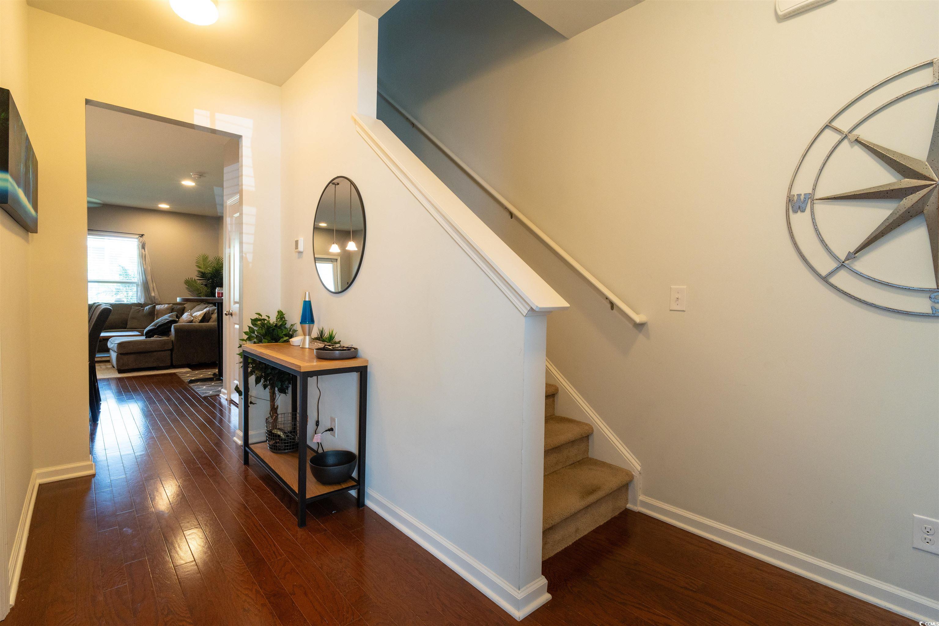 318 Castle Dr. Property Photo 18