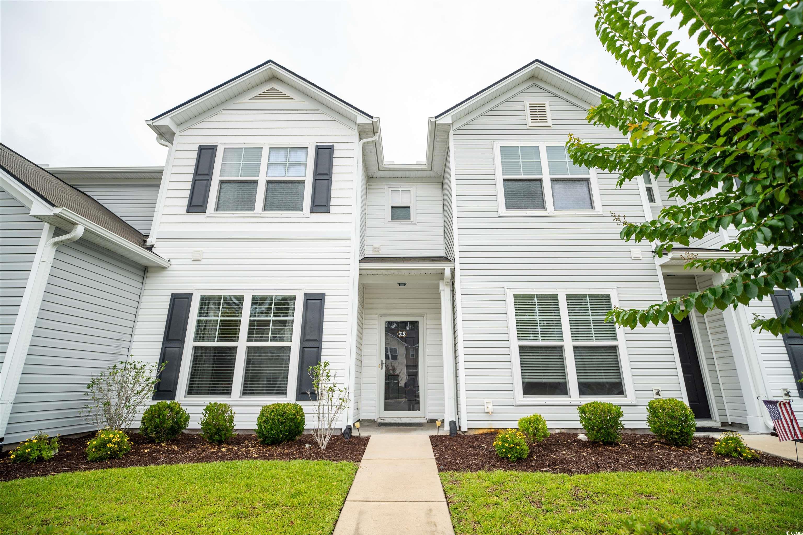 318 Castle Dr. Property Photo 29