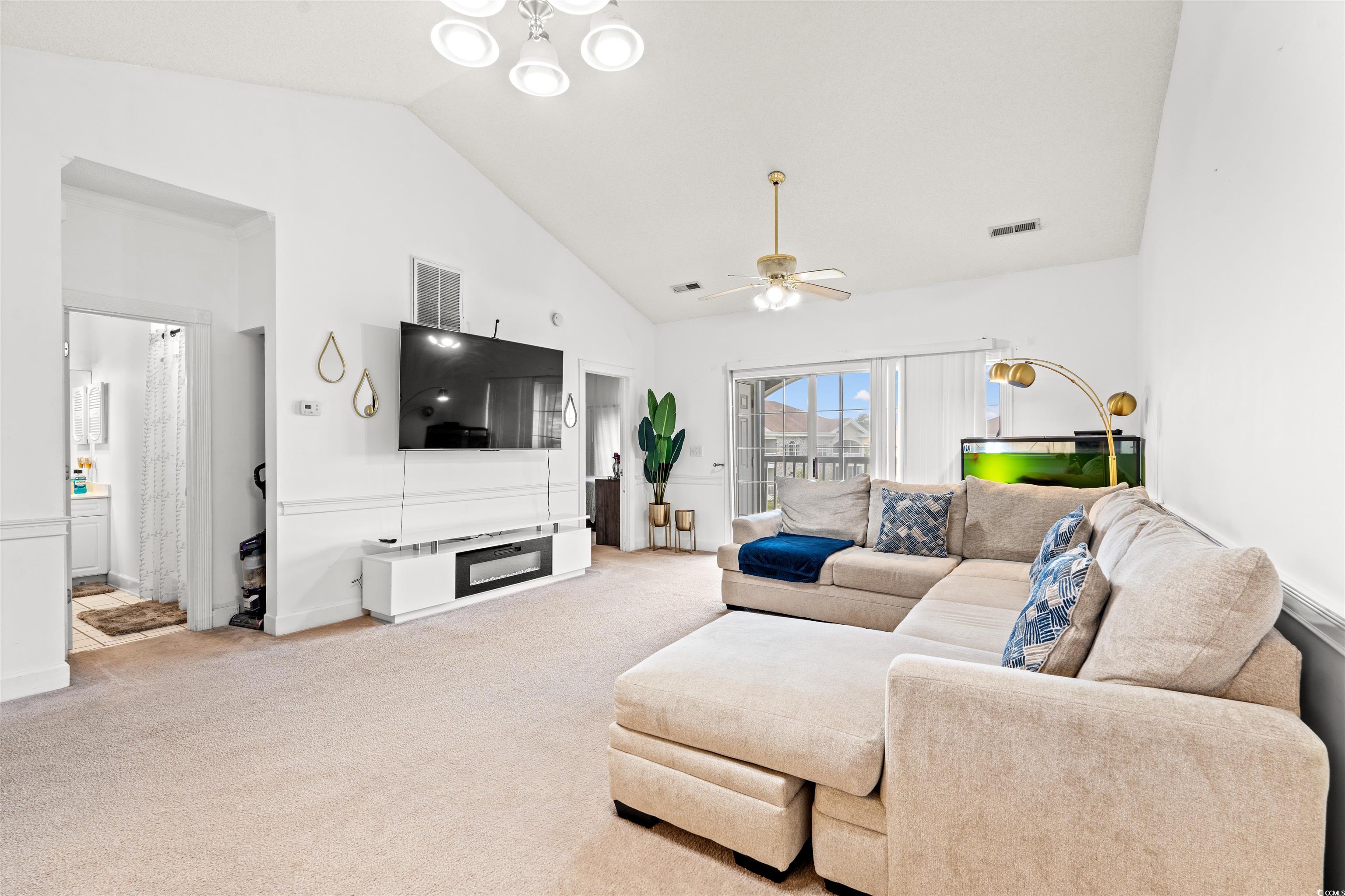 4687 Wild Iris Dr. Property Photo 5