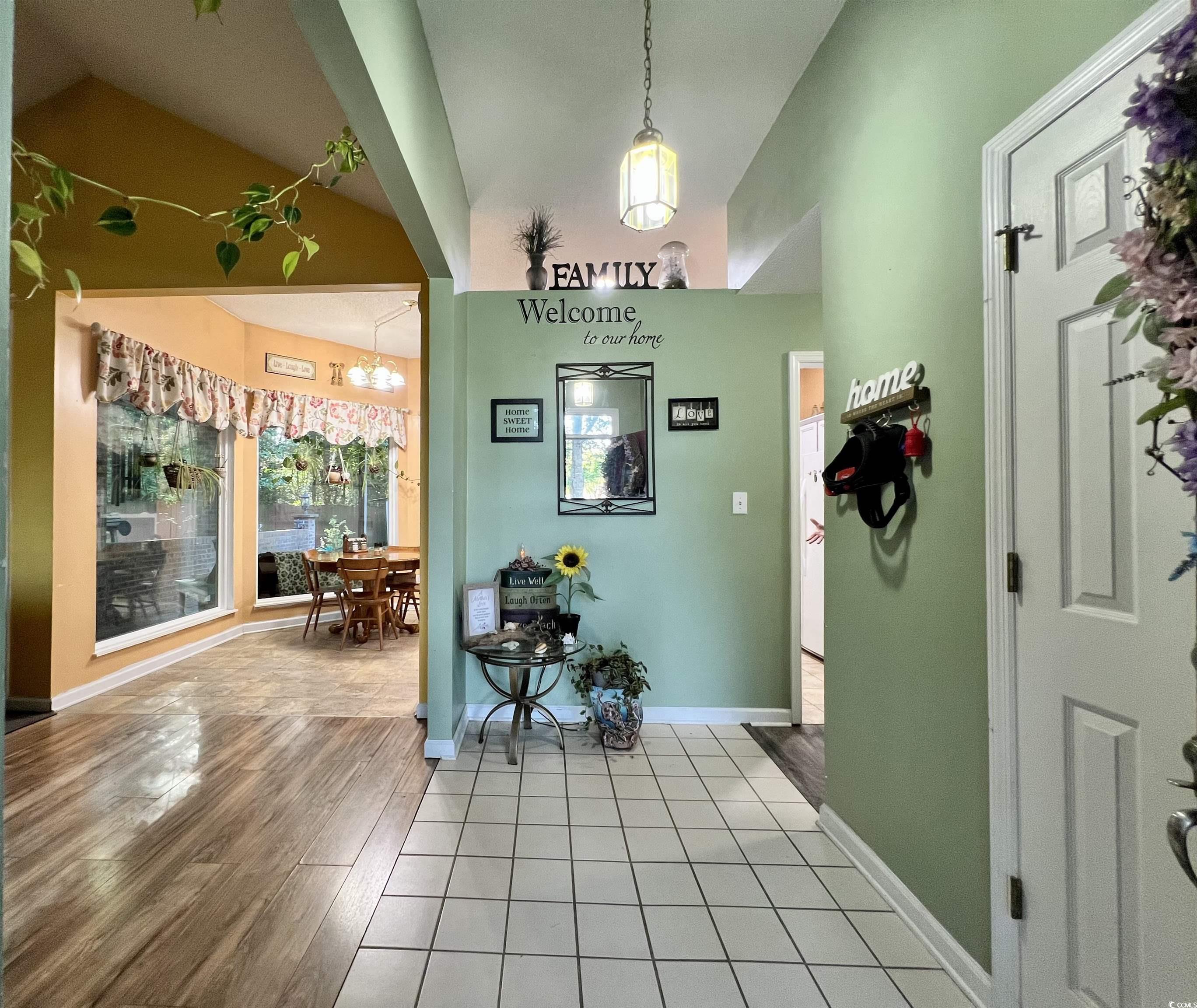 3048 Dewberry Dr. Property Photo 2