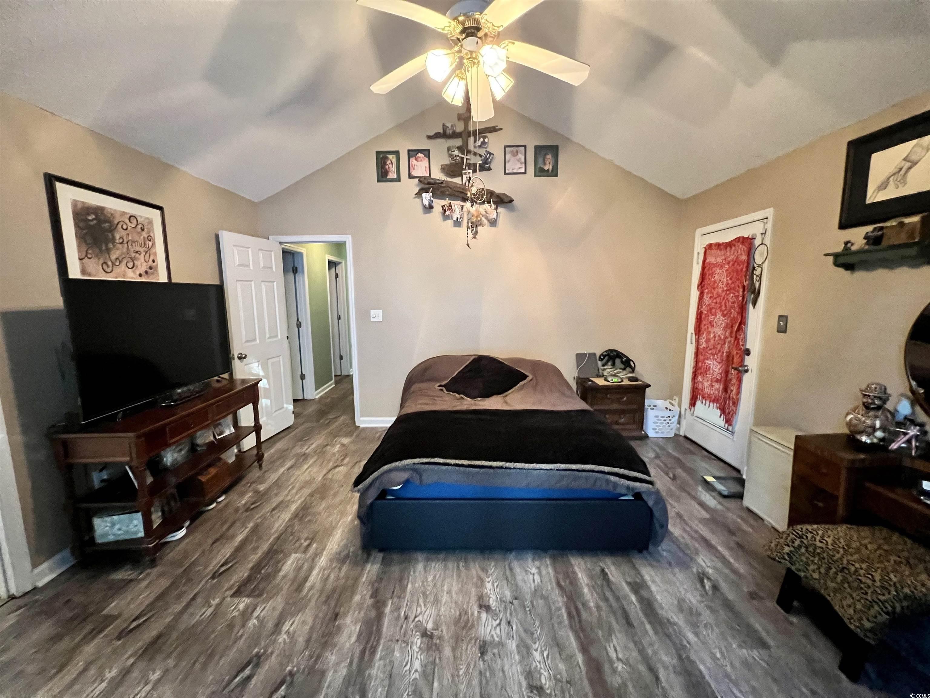 3048 Dewberry Dr. Property Photo 13