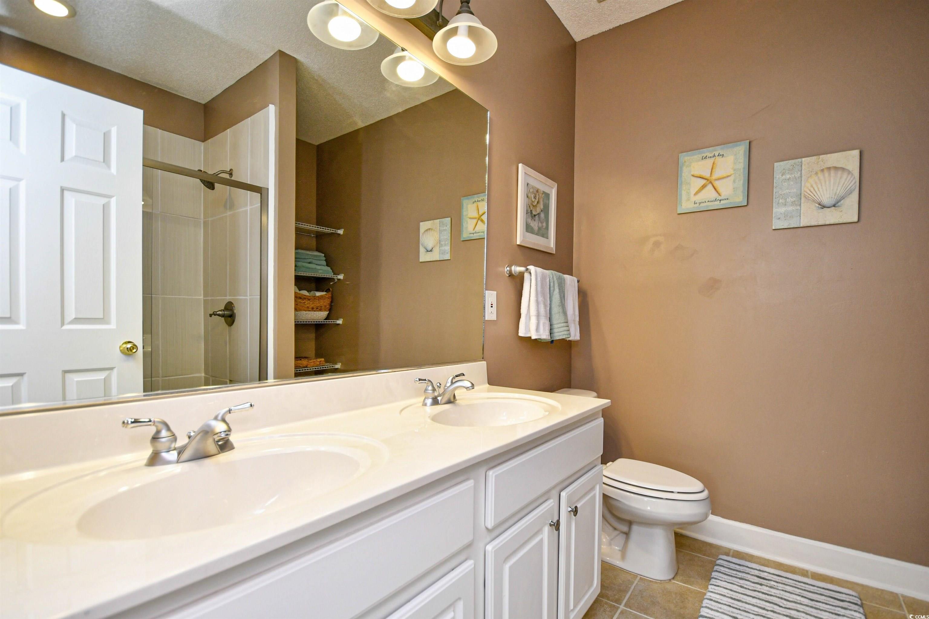 6095 Catalina Dr. Property Photo 20