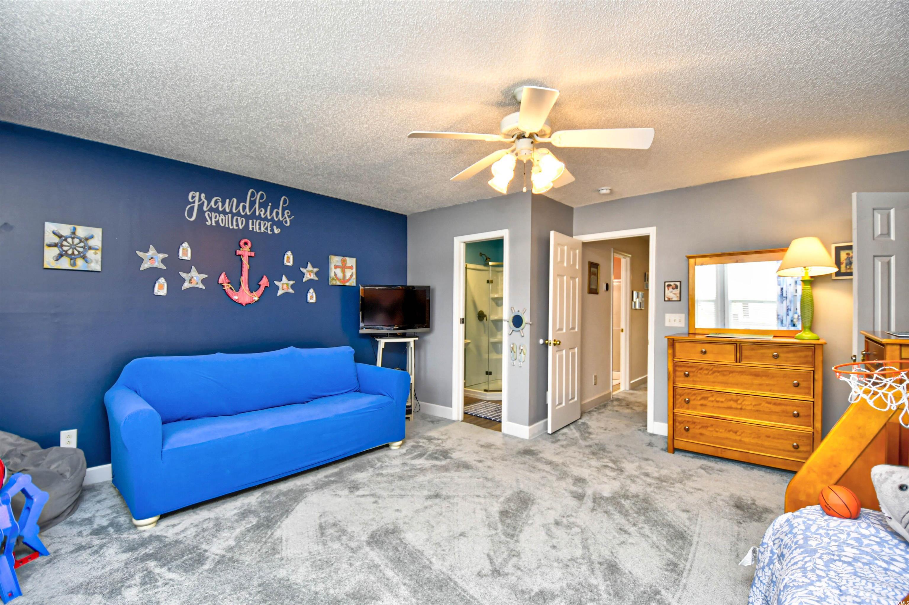 6095 Catalina Dr. Property Photo 28