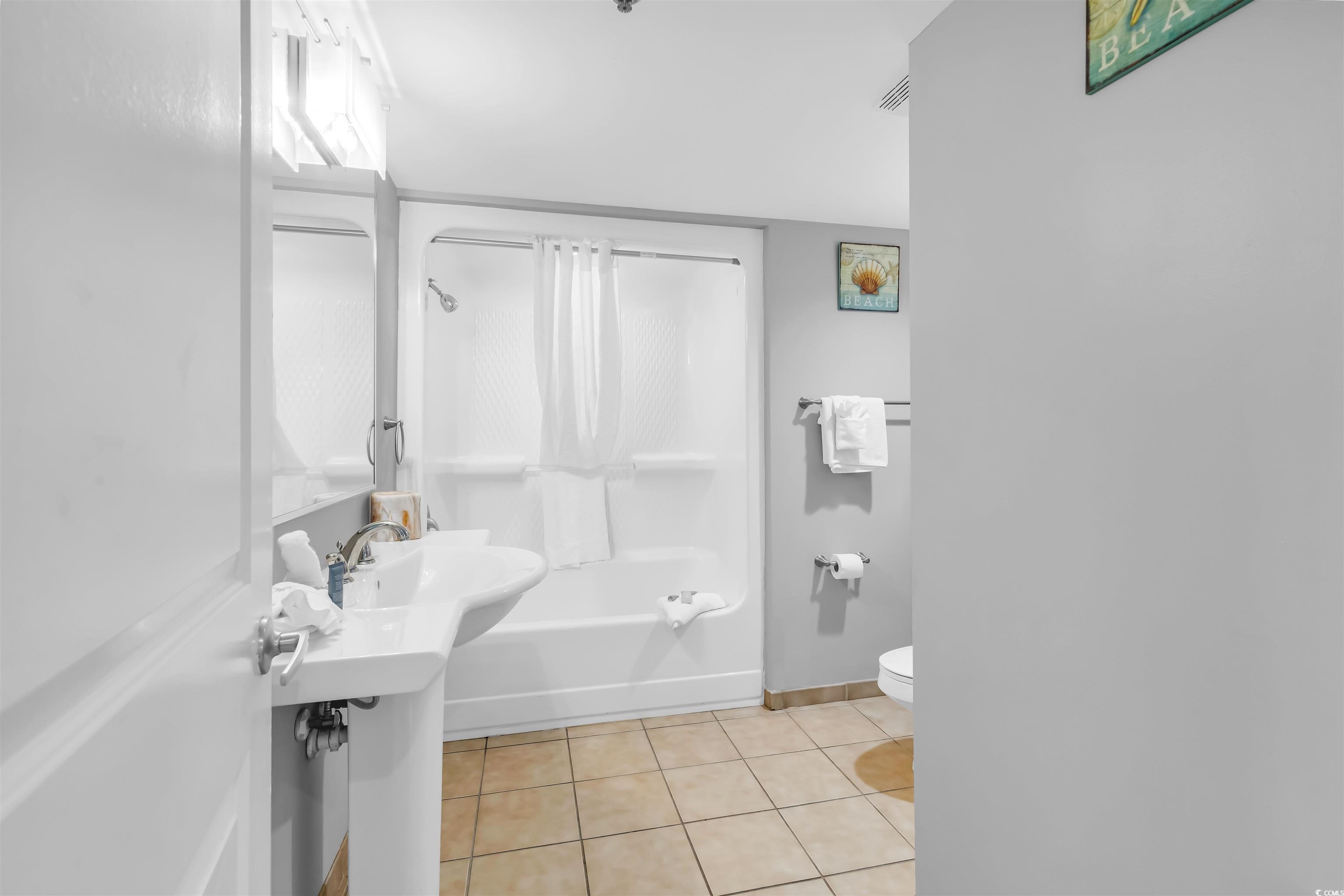 2301 S Ocean Blvd. Property Photo 26