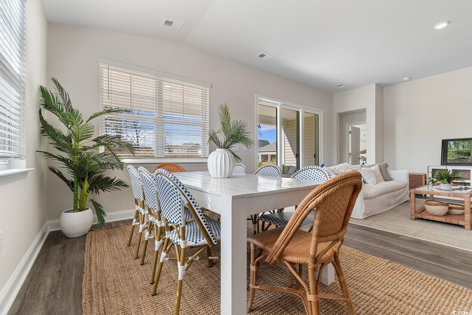 725 Doonbeg Ct. Property Photo 15