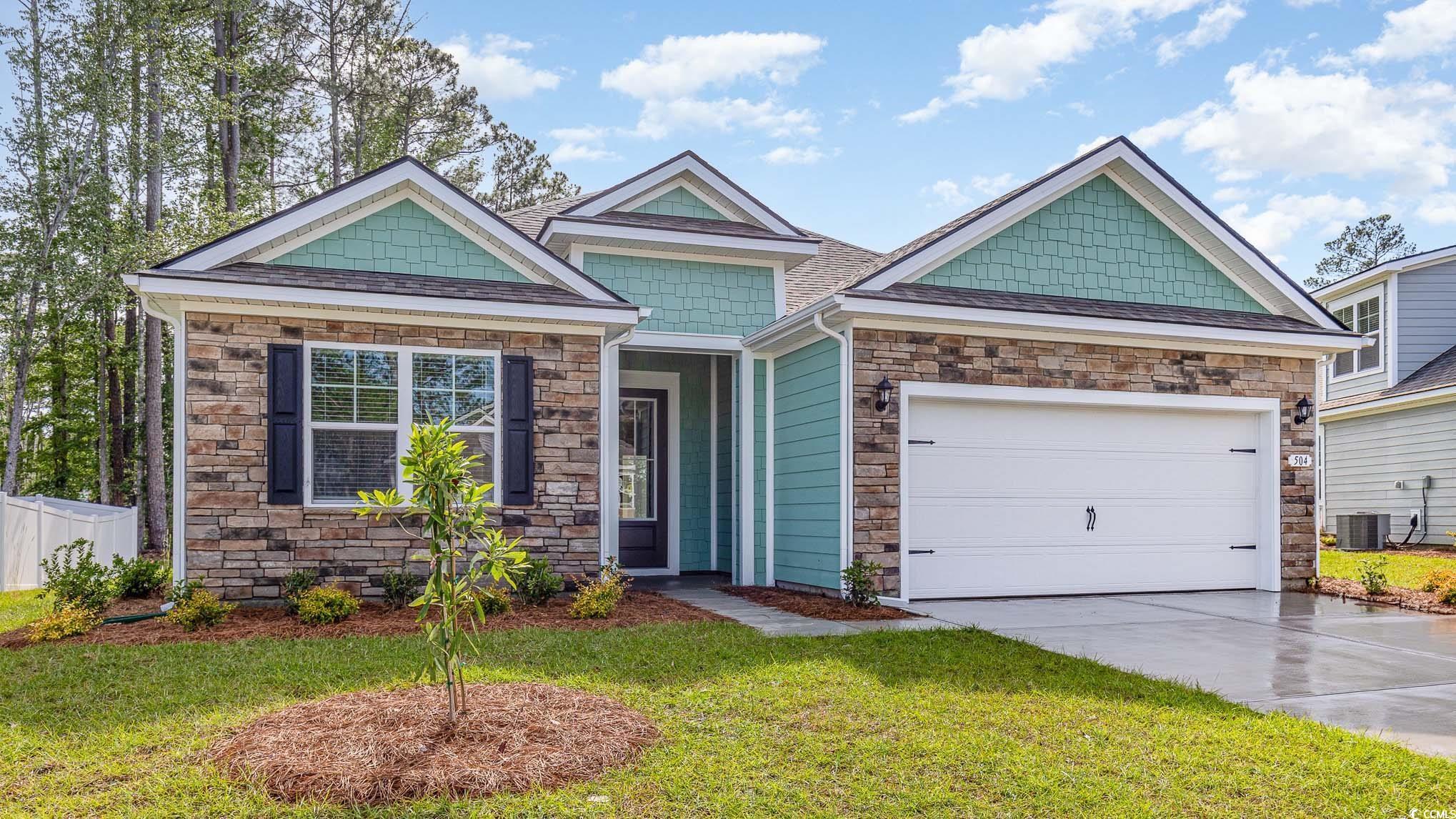 450 Clear Lake Dr. Property Photo 1
