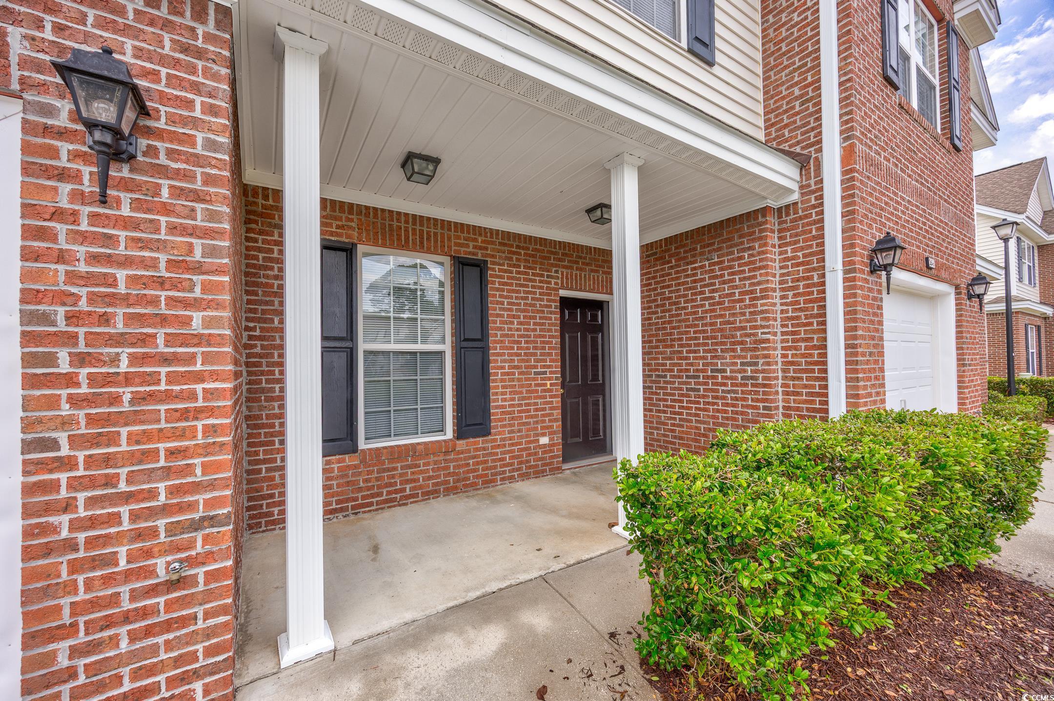 265 Connemara Dr. Property Photo 3