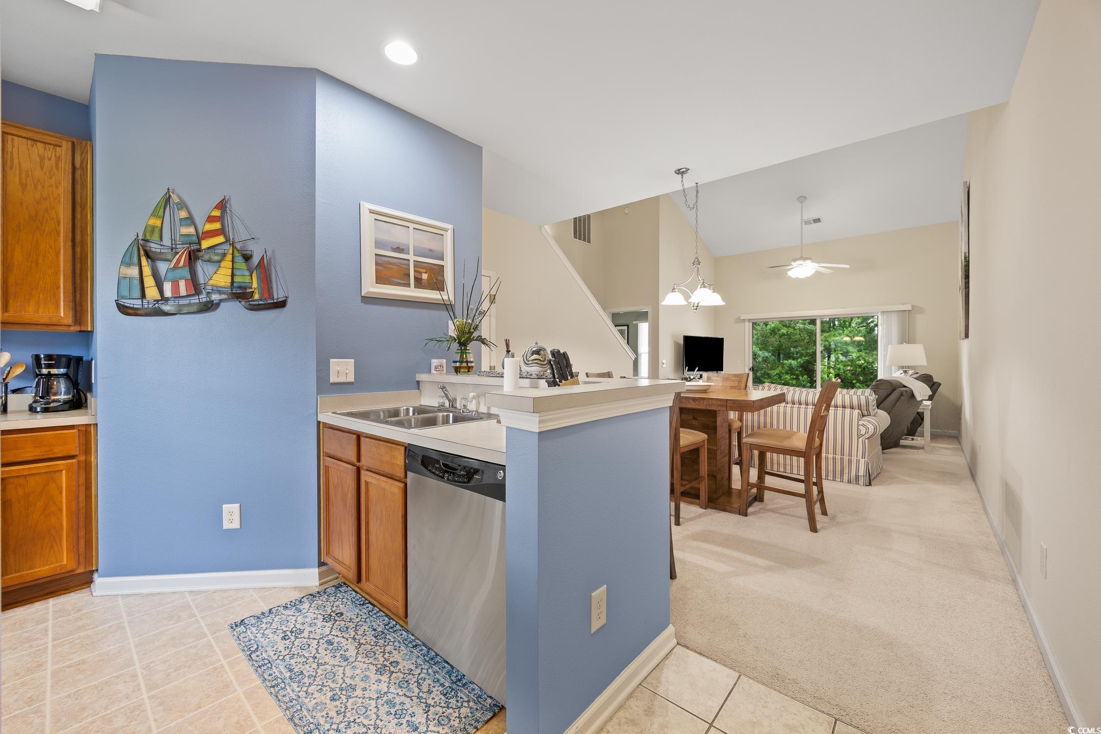 265 Connemara Dr. Property Photo 4