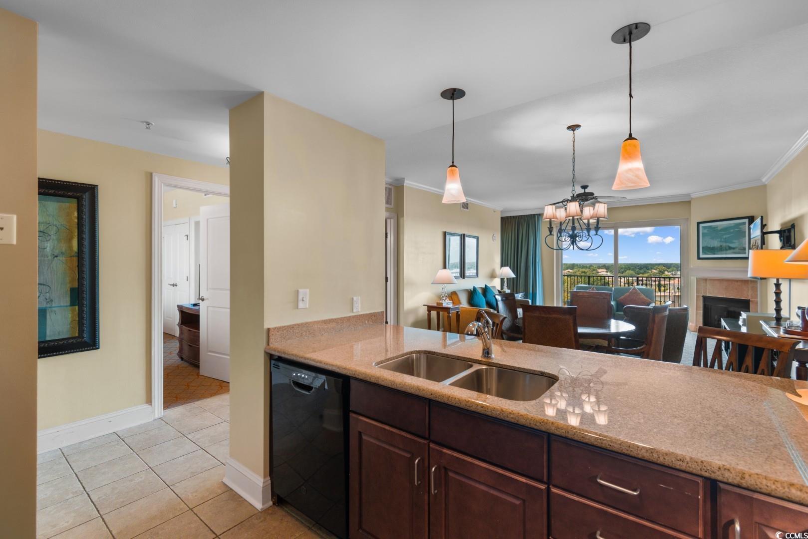 8121 Amalfi Pl. Property Photo 5