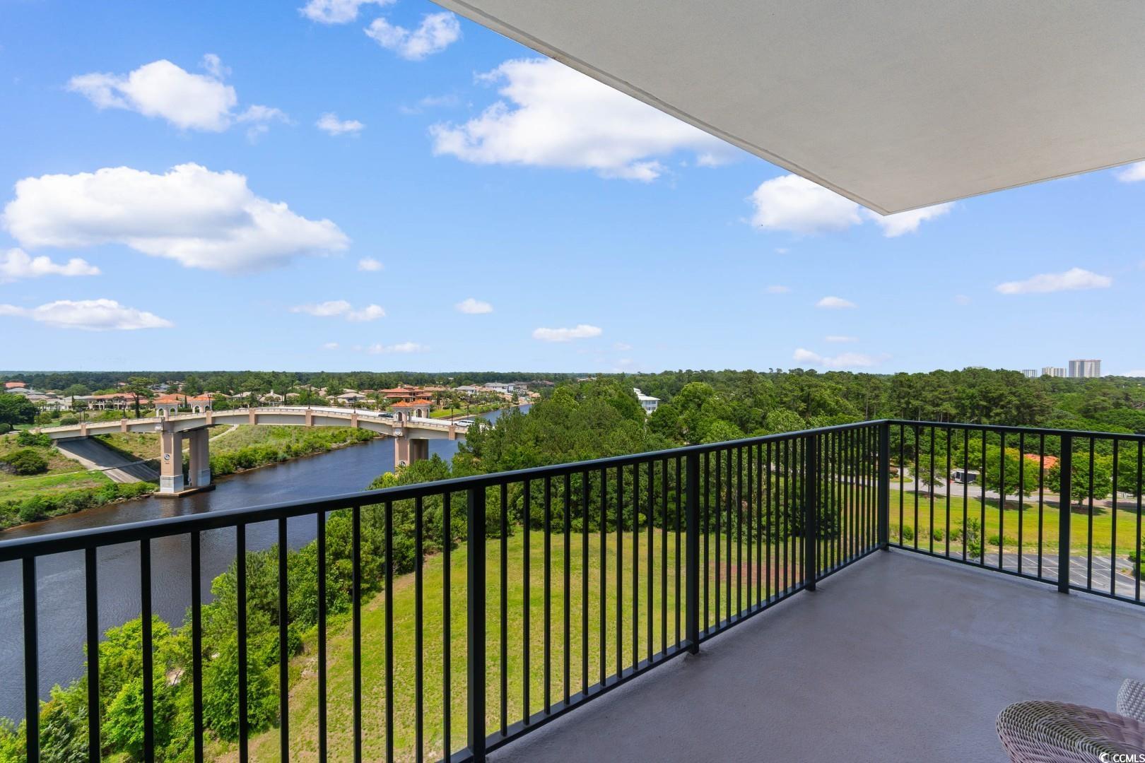 8121 Amalfi Pl. Property Photo 25