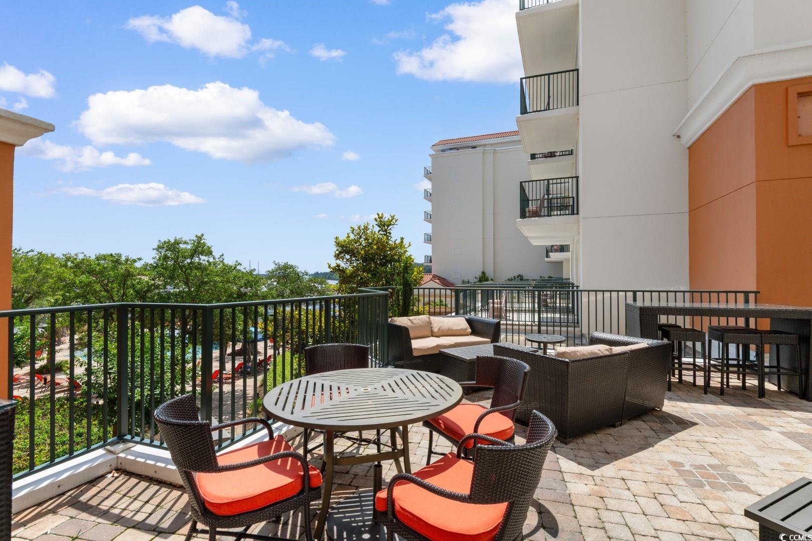 8121 Amalfi Pl. Property Photo 33