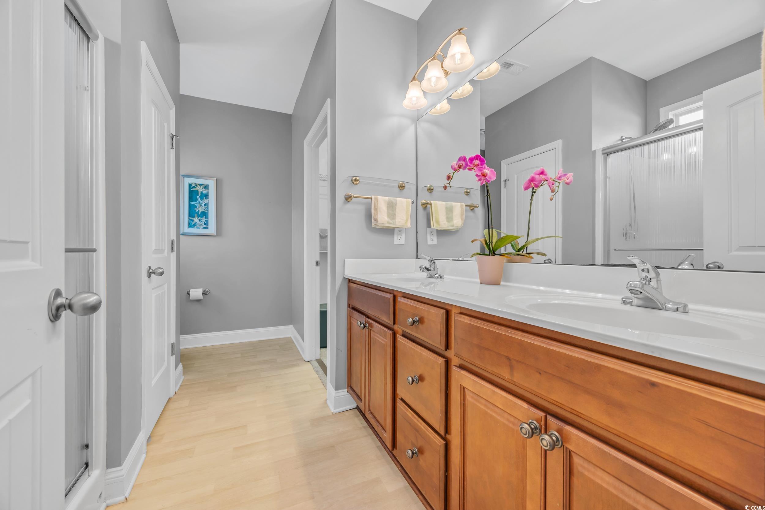 605 Fieldwoods Dr. Property Photo 19
