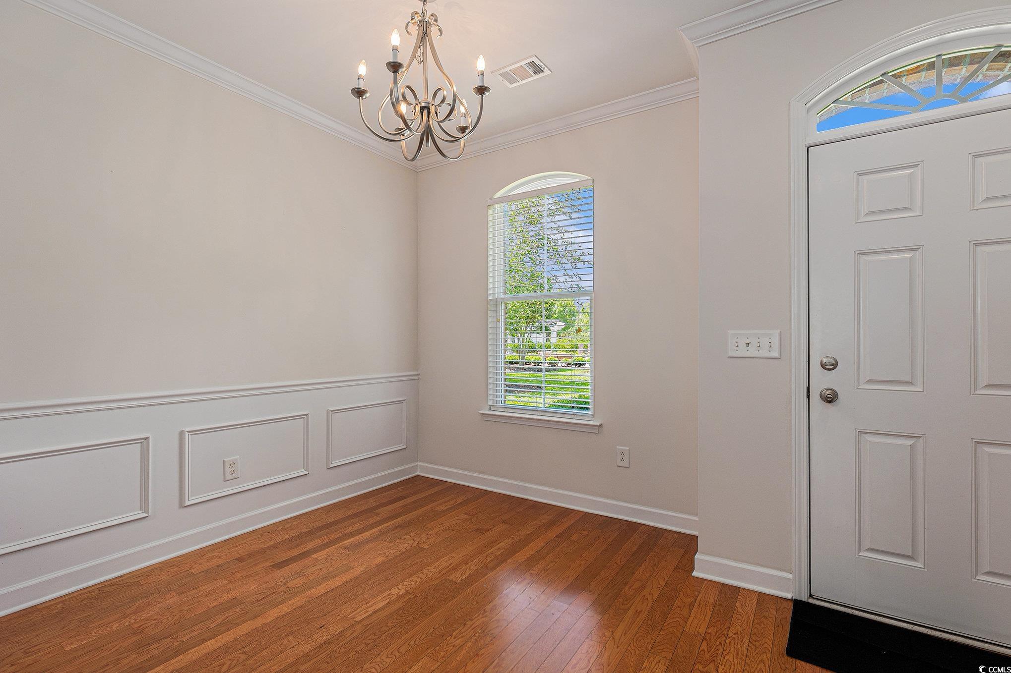 750 Howard Ave. Property Photo 11