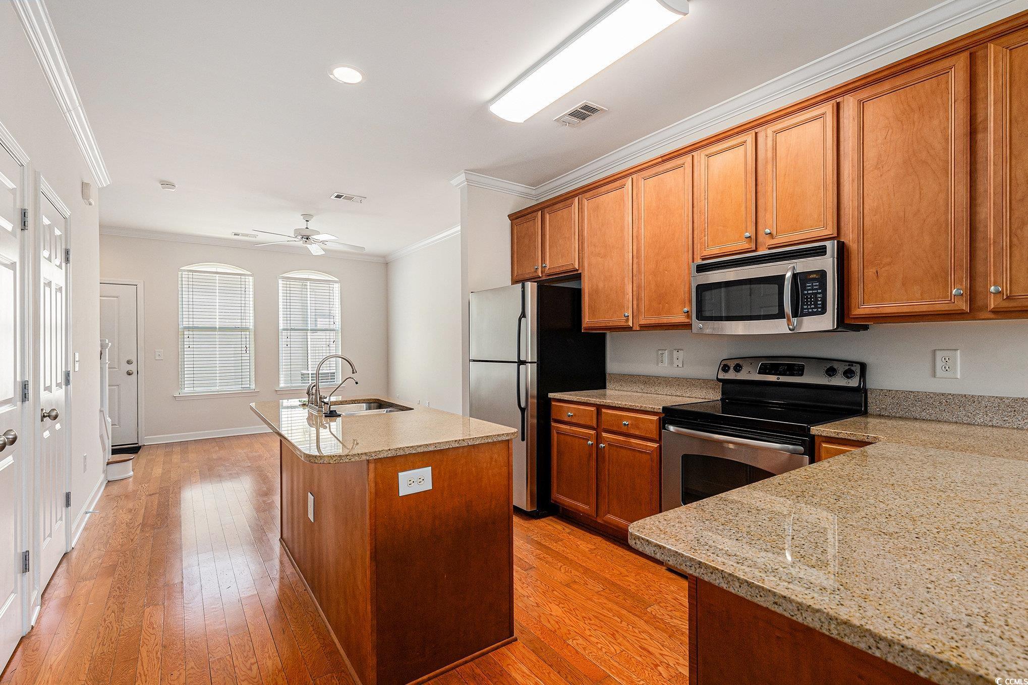 750 Howard Ave. Property Photo 14