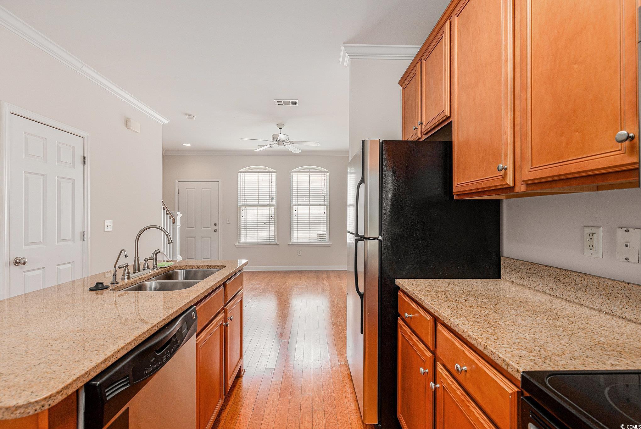 750 Howard Ave. Property Photo 16