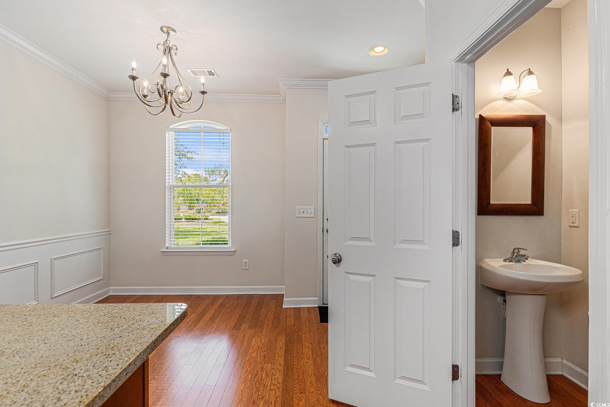 750 Howard Ave. Property Photo 17