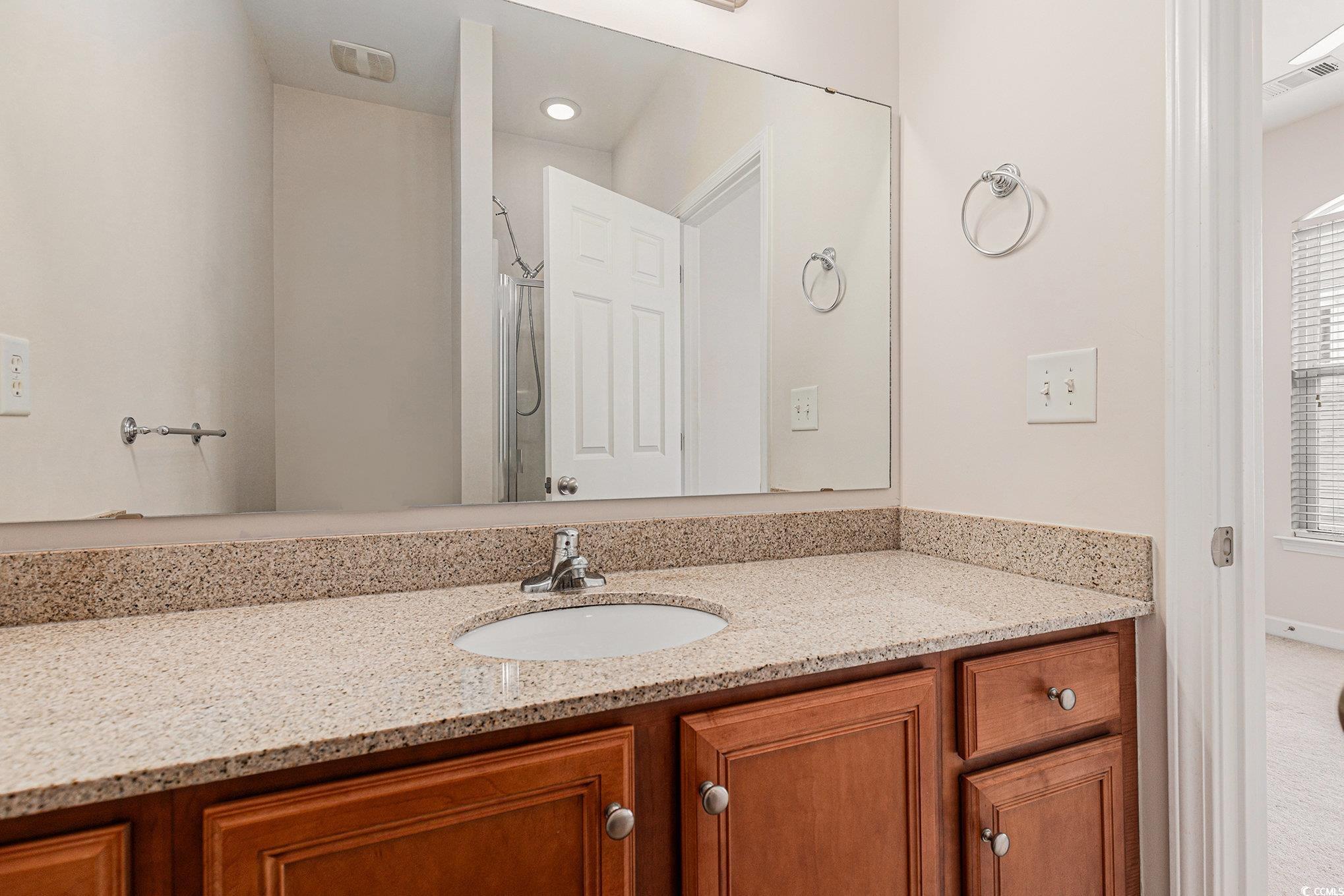 750 Howard Ave. Property Photo 26