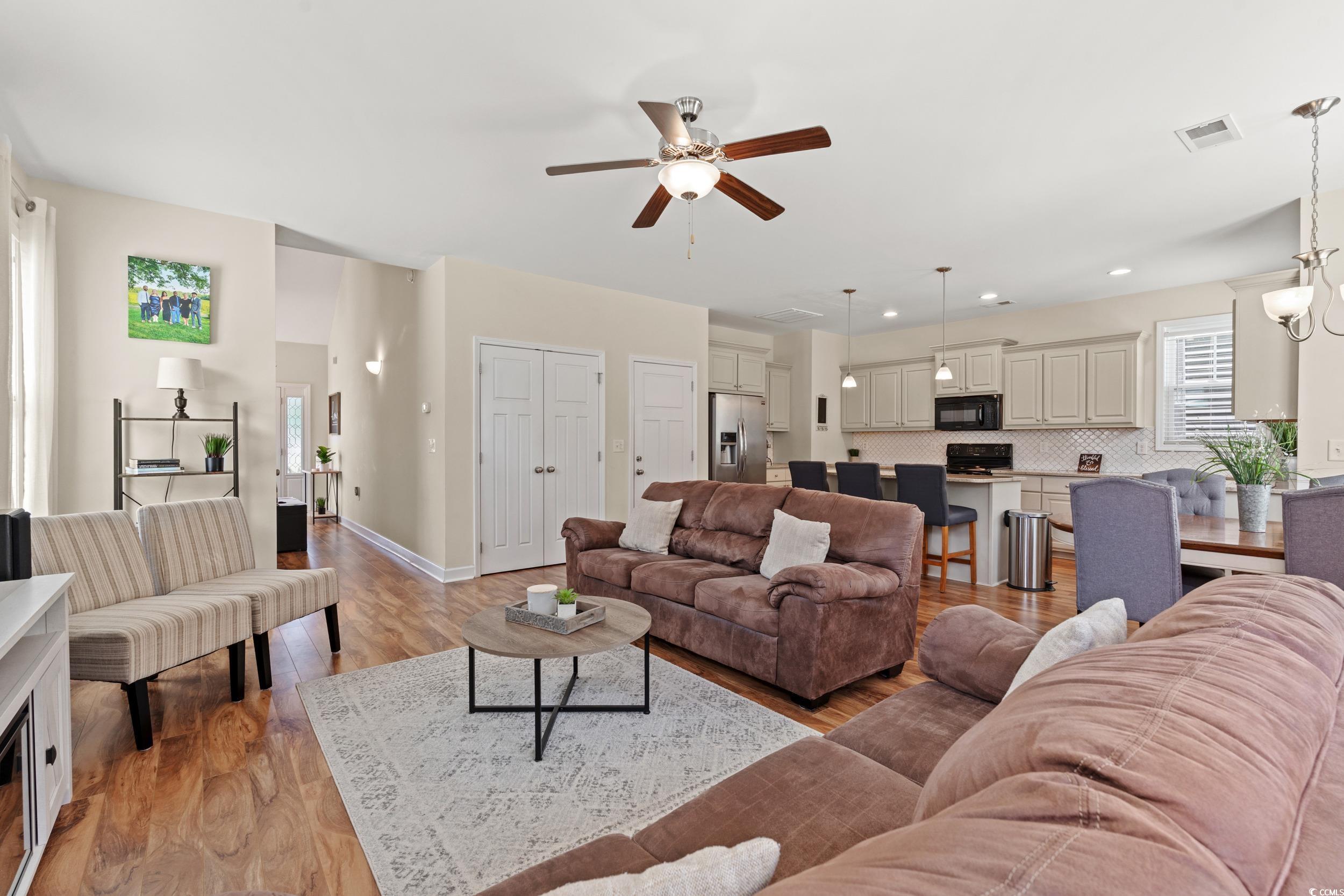 309 Foxpath Loop Property Photo 7