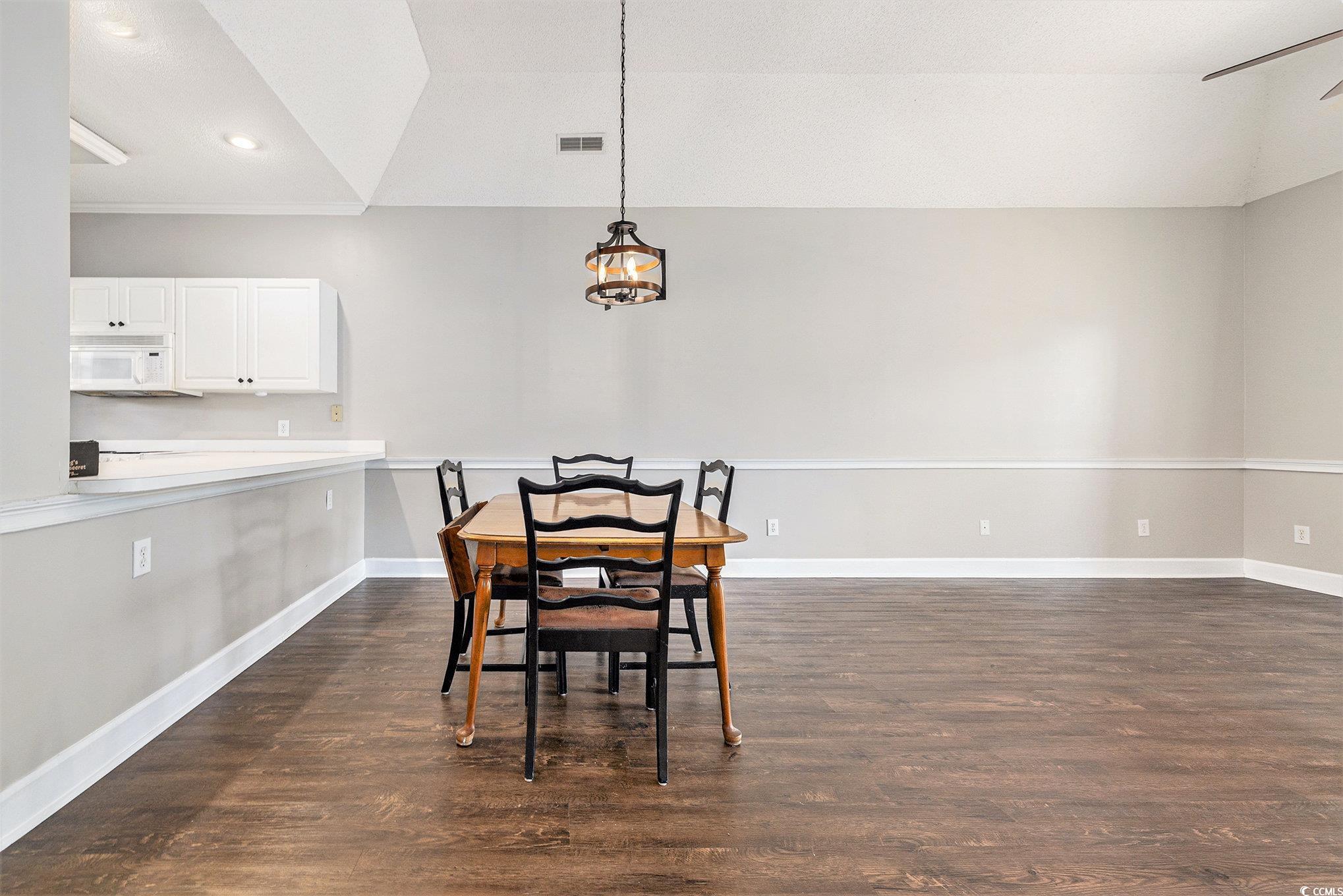 4271 Hibiscus Dr. Property Photo 10