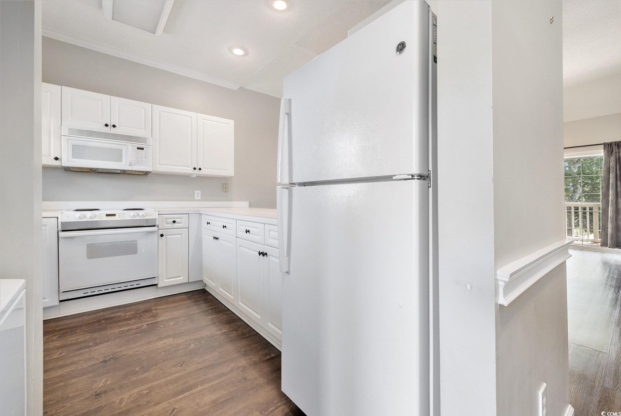 4271 Hibiscus Dr. Property Photo 15