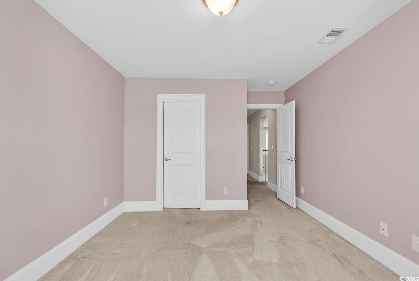 1662 Westminster Dr. Property Photo 23