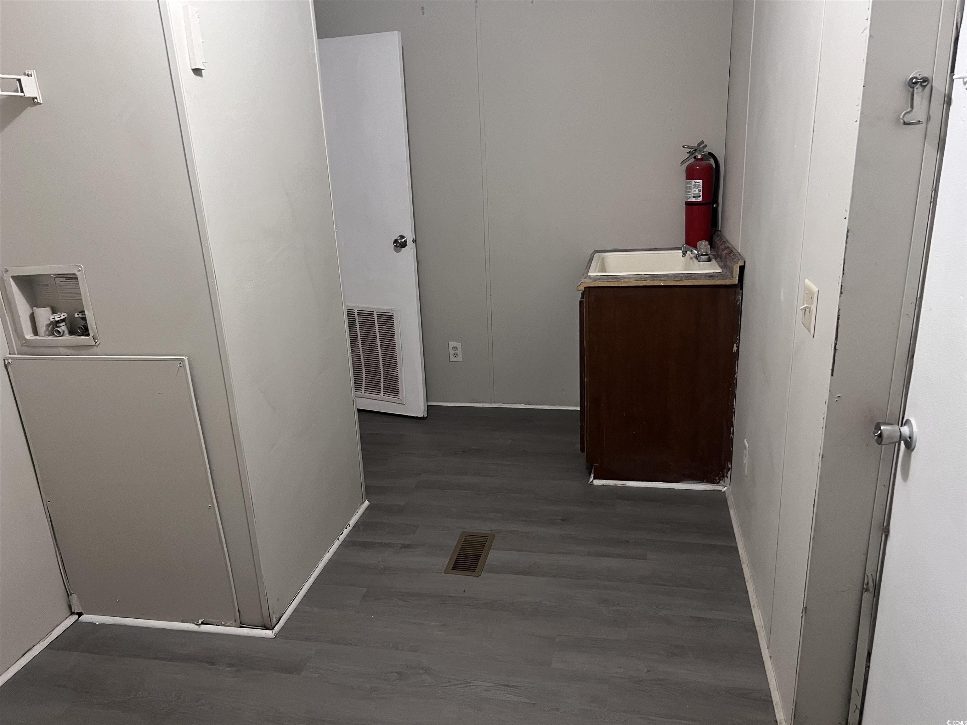 159 Jeffcoat Bridge Rd. Property Photo 15