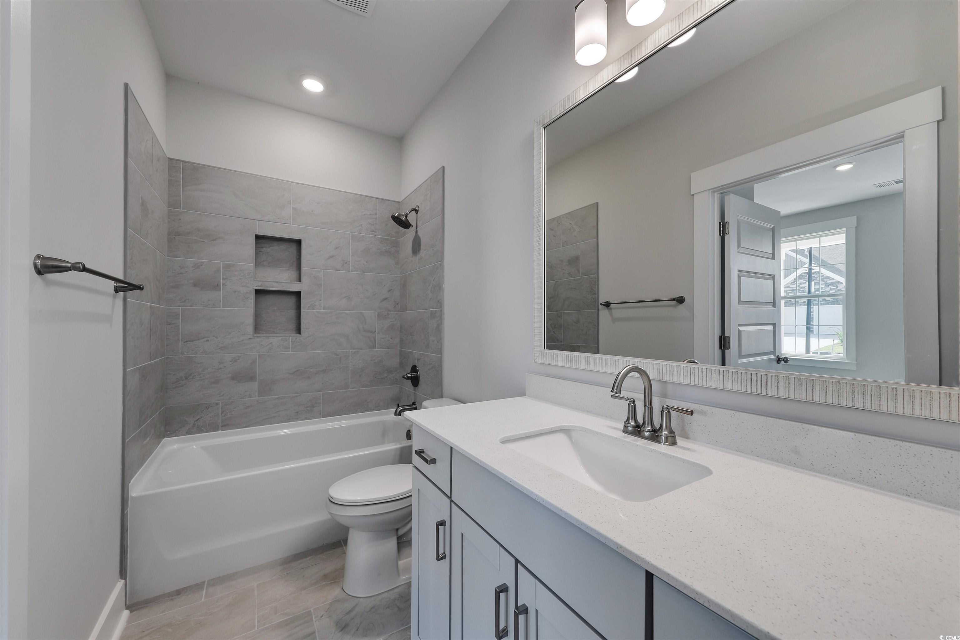 1092 Laconic Dr. Property Photo 24