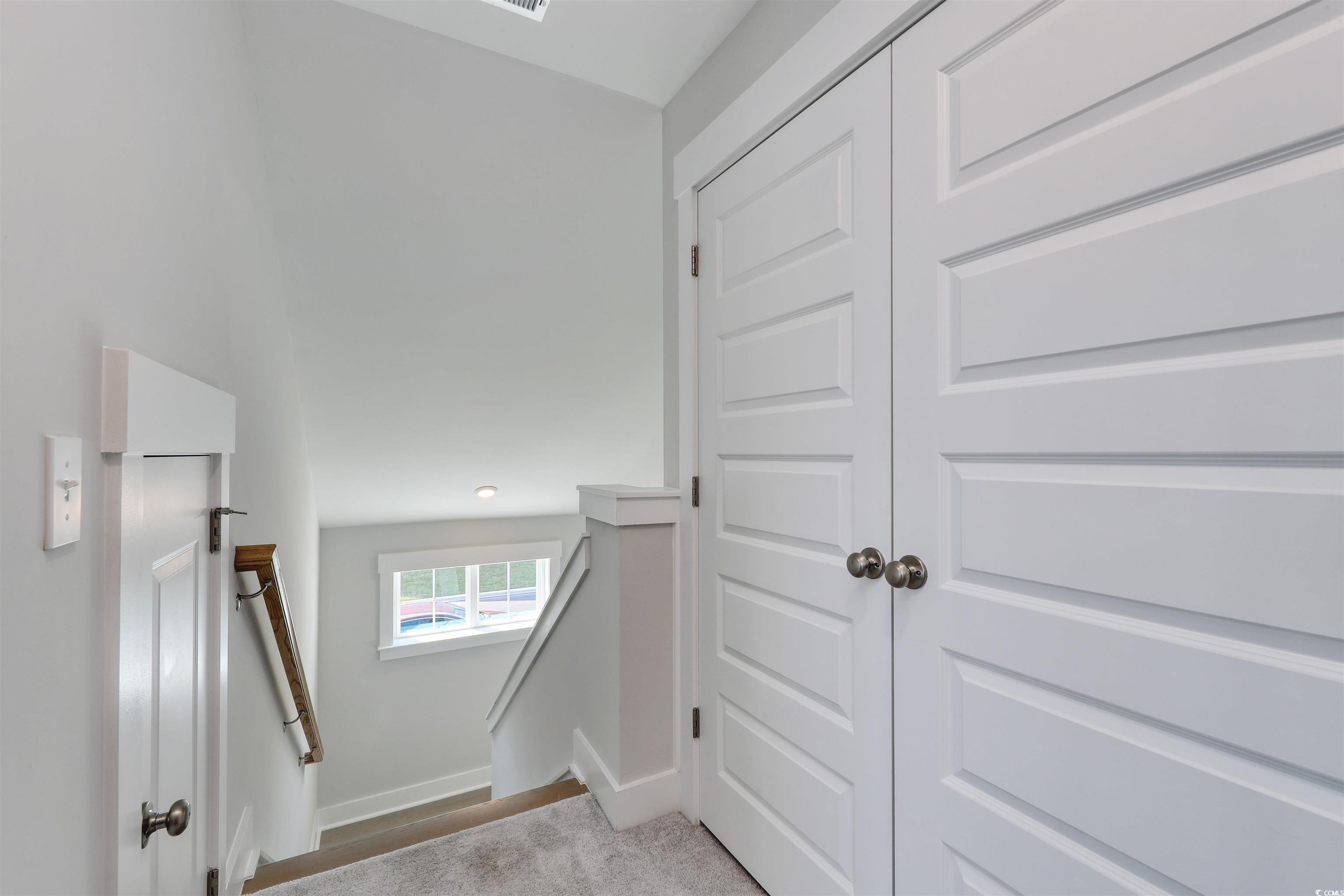 1092 Laconic Dr. Property Photo 25