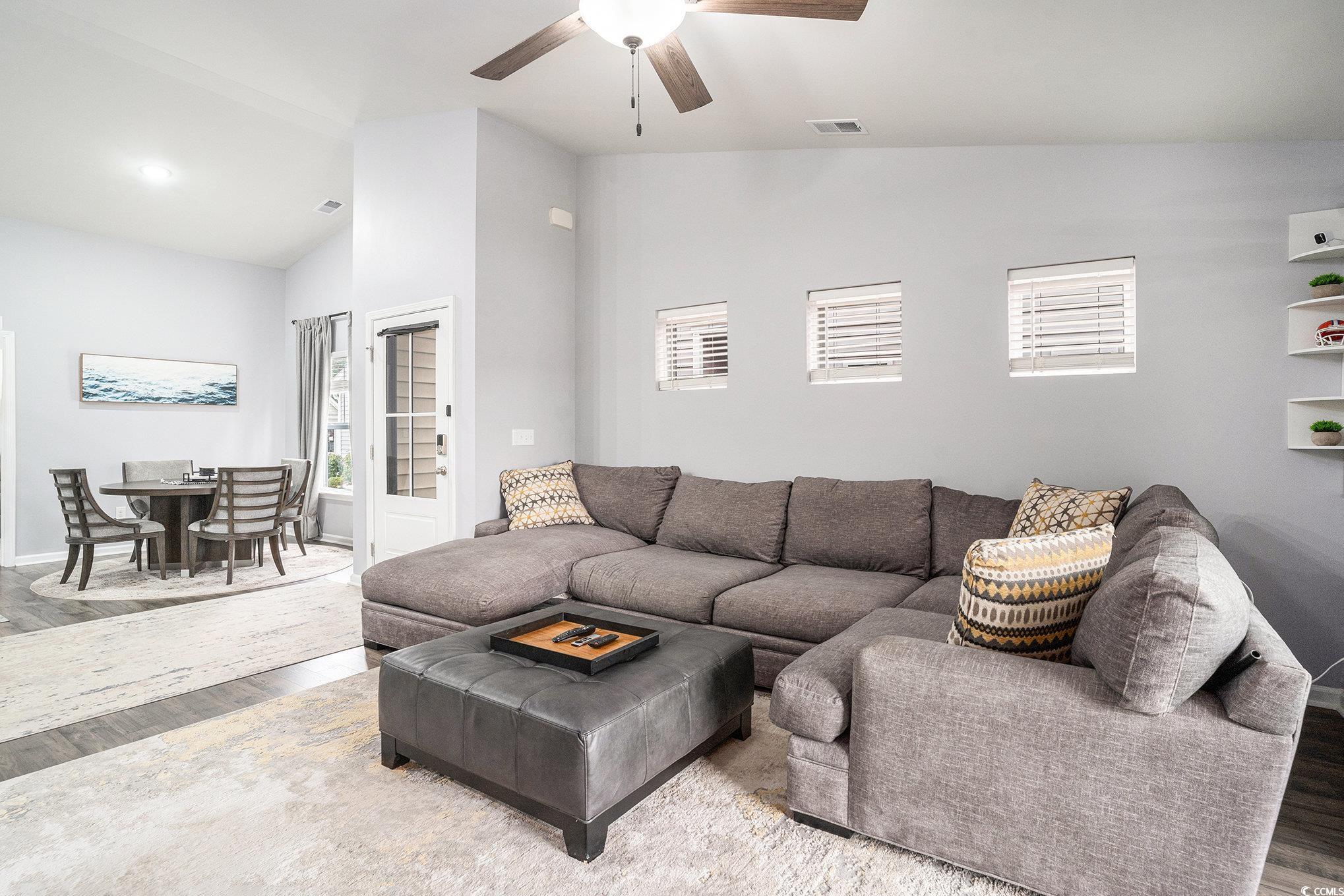 1807 Berkley Village Loop Property Photo 6