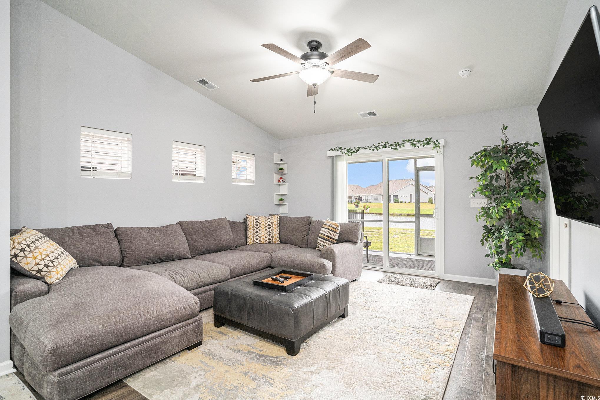 1807 Berkley Village Loop Property Photo 8