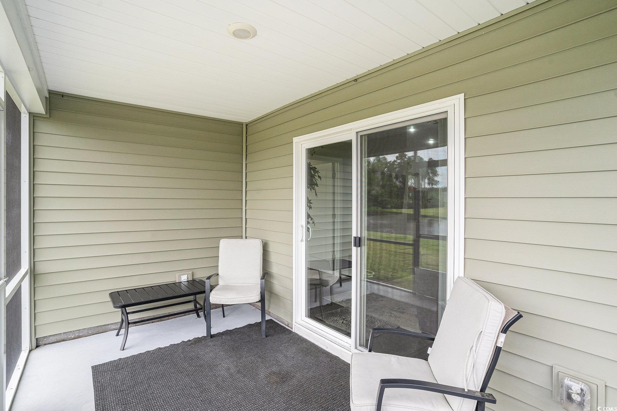 1807 Berkley Village Loop Property Photo 25