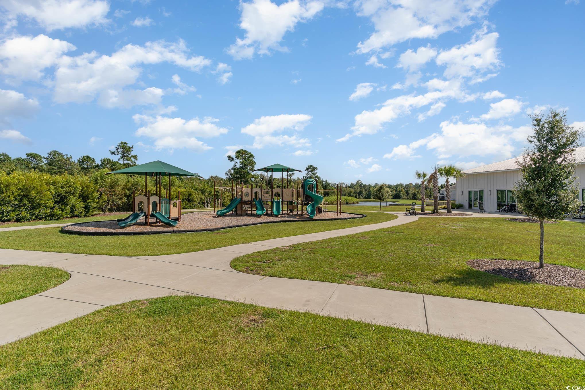 1807 Berkley Village Loop Property Photo 40