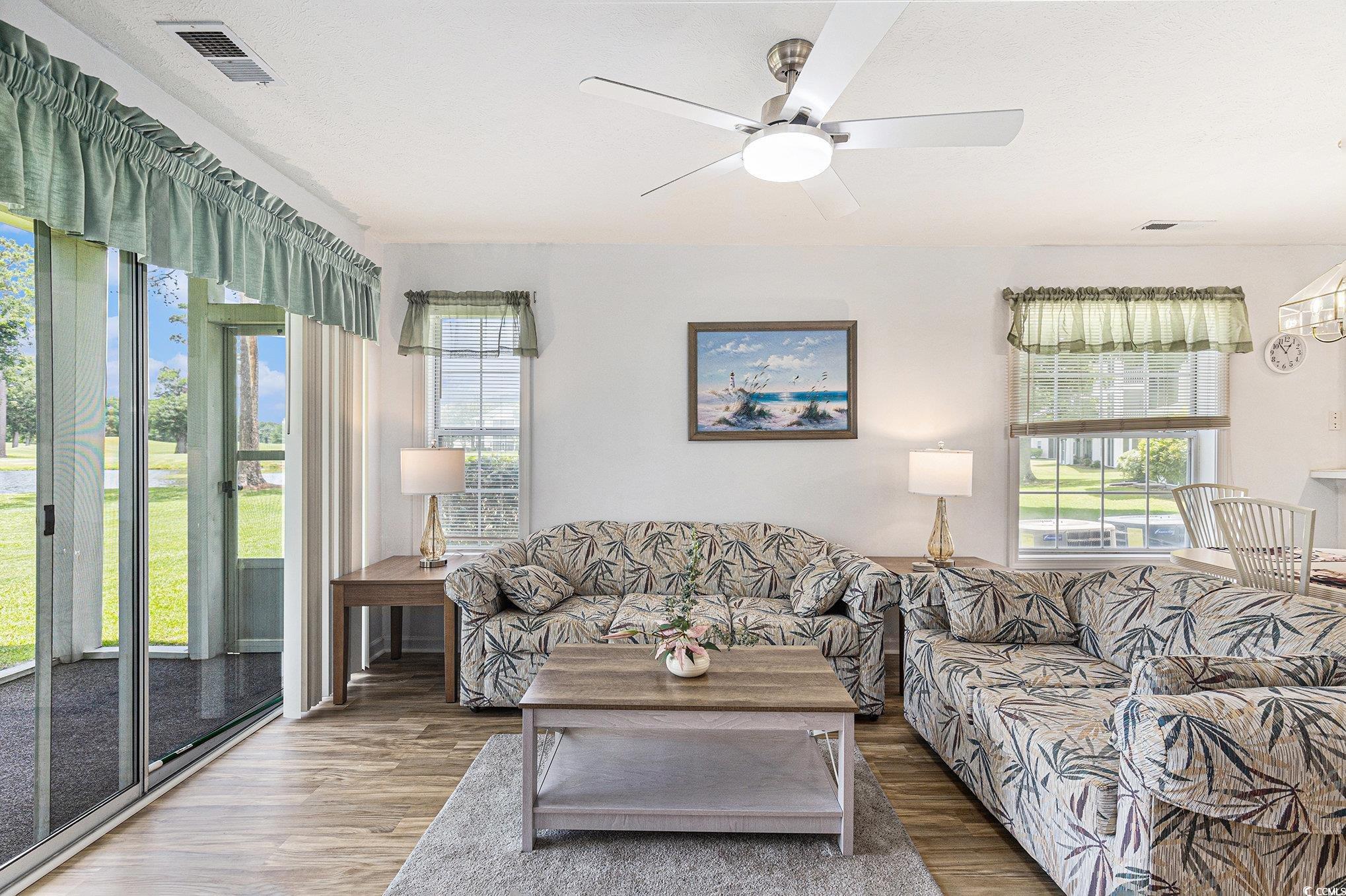 537 White River Dr. Property Photo 4