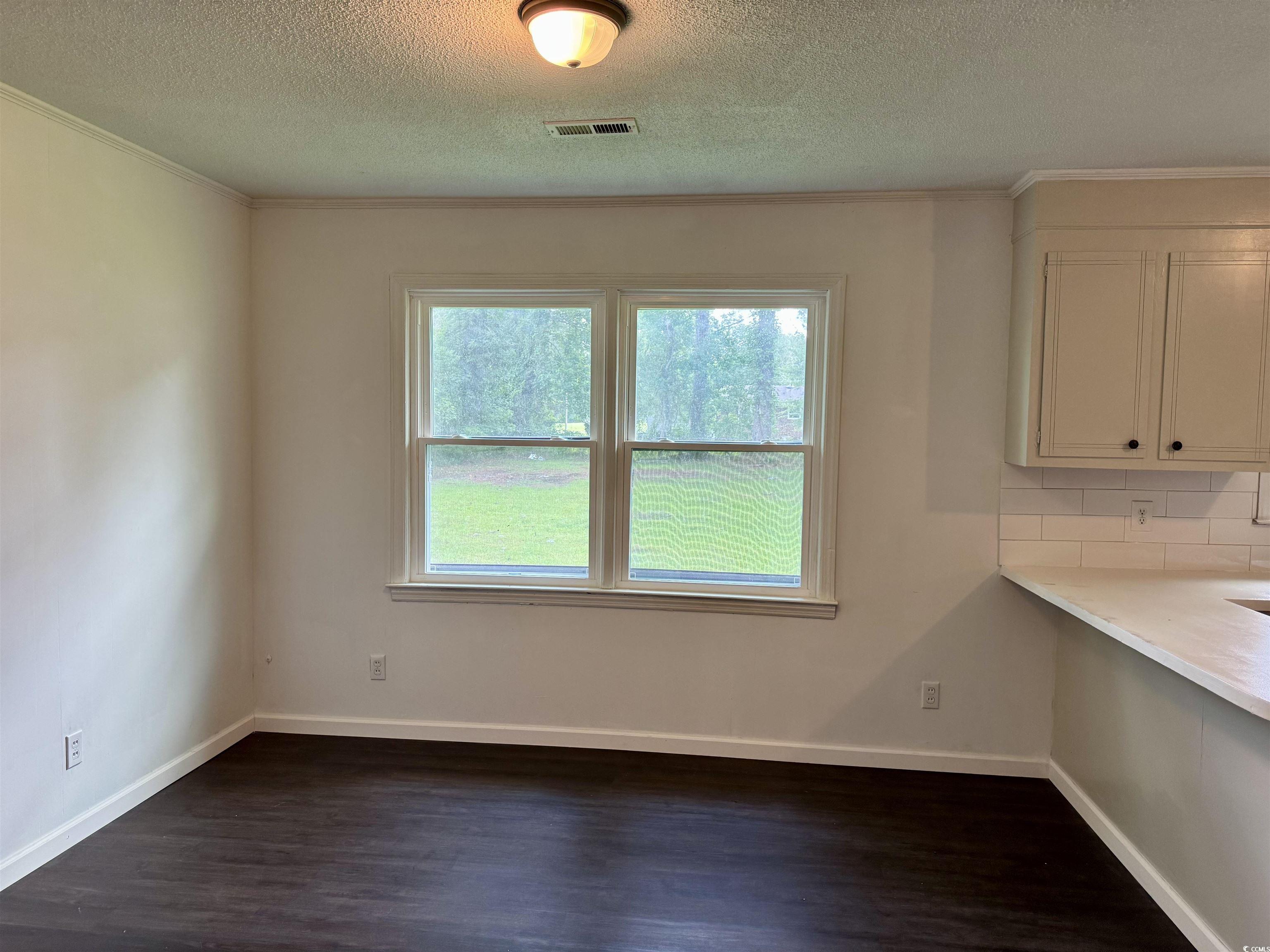 109 S Maple Ave. Property Photo 12