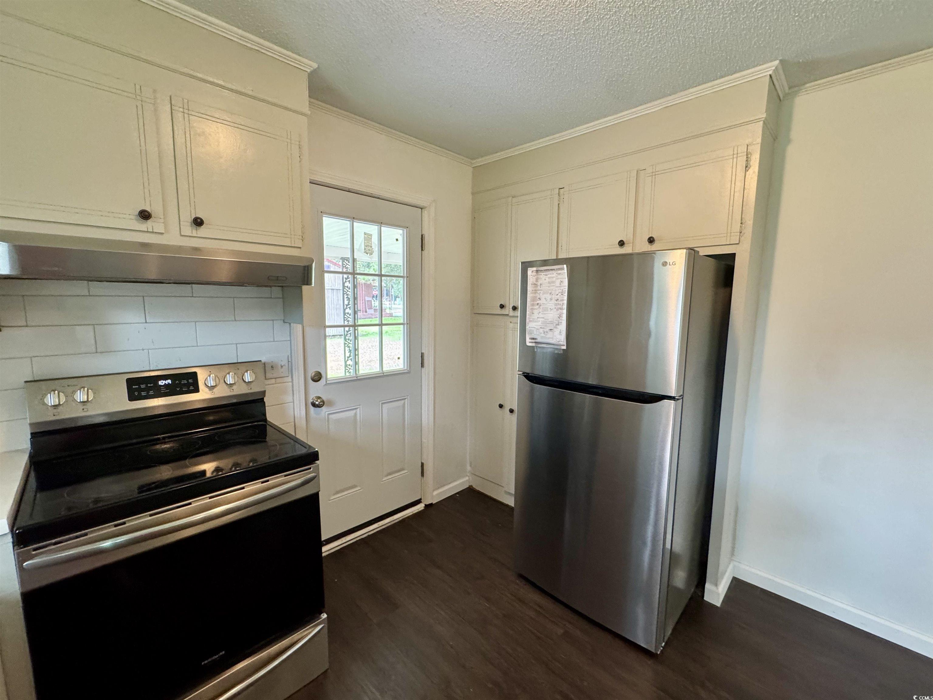 109 S Maple Ave. Property Photo 16