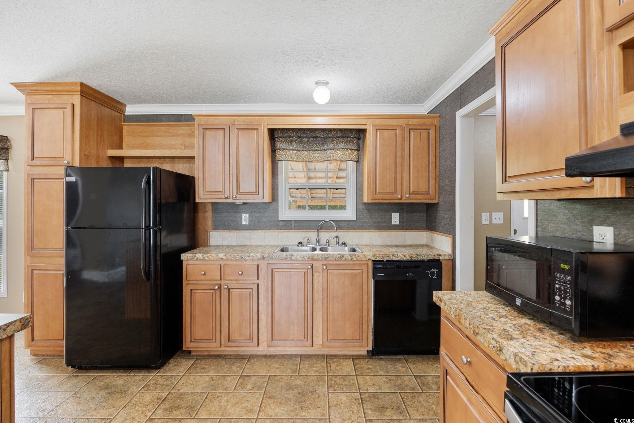 127 Quail Run Rd. Property Photo 10